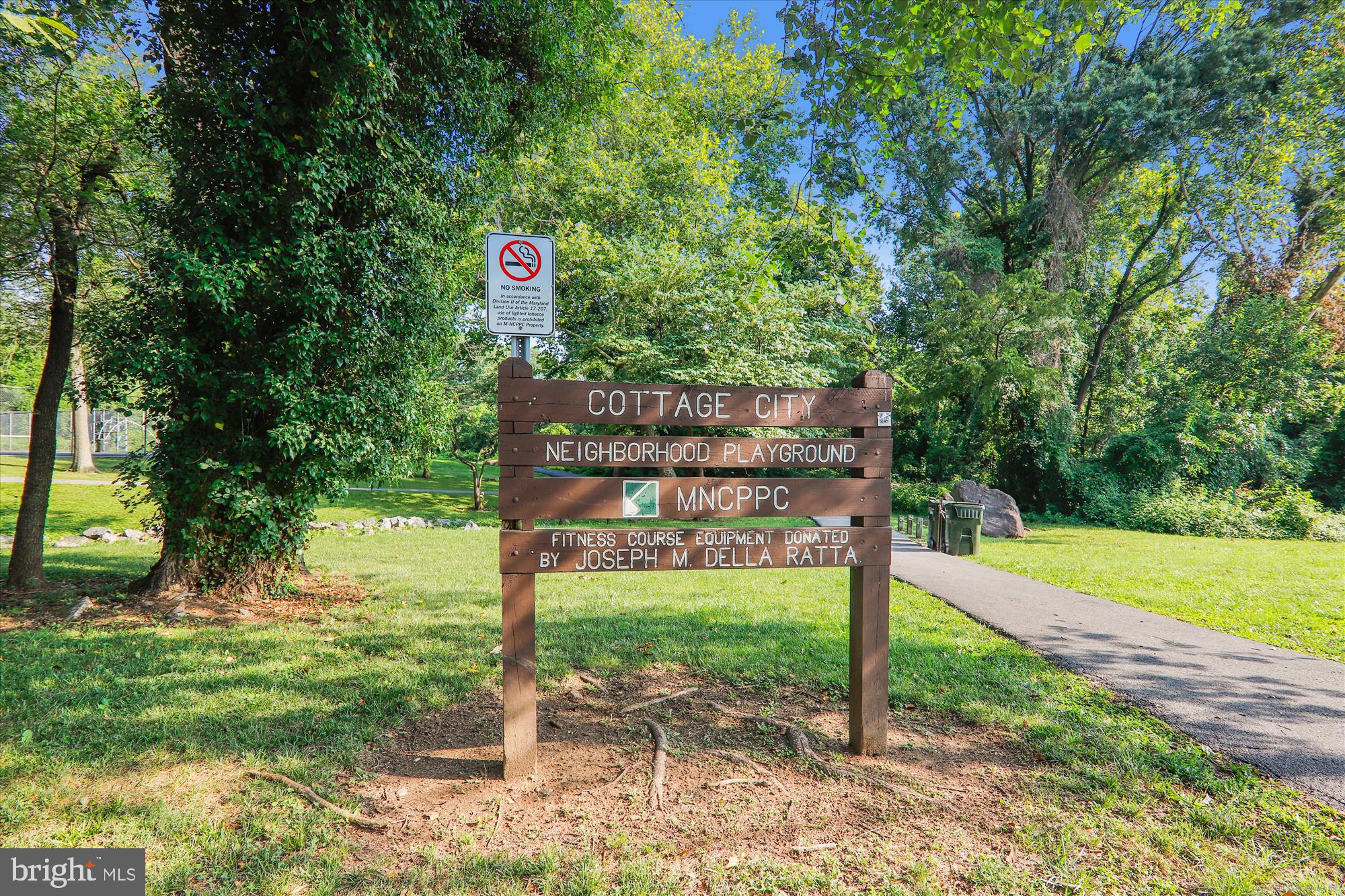 COTTAGE CITY - Residential