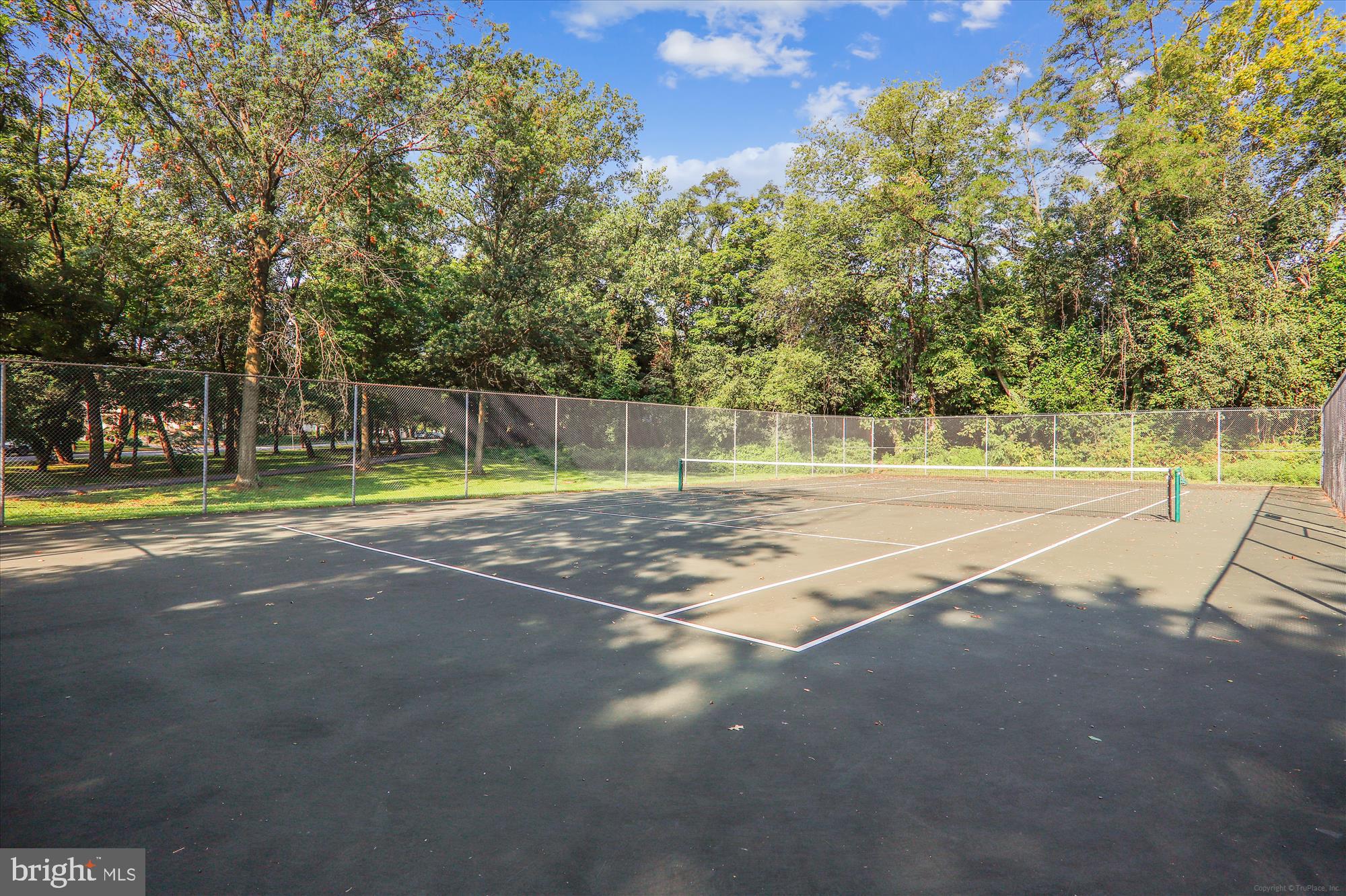 COTTAGE CITY - Residential