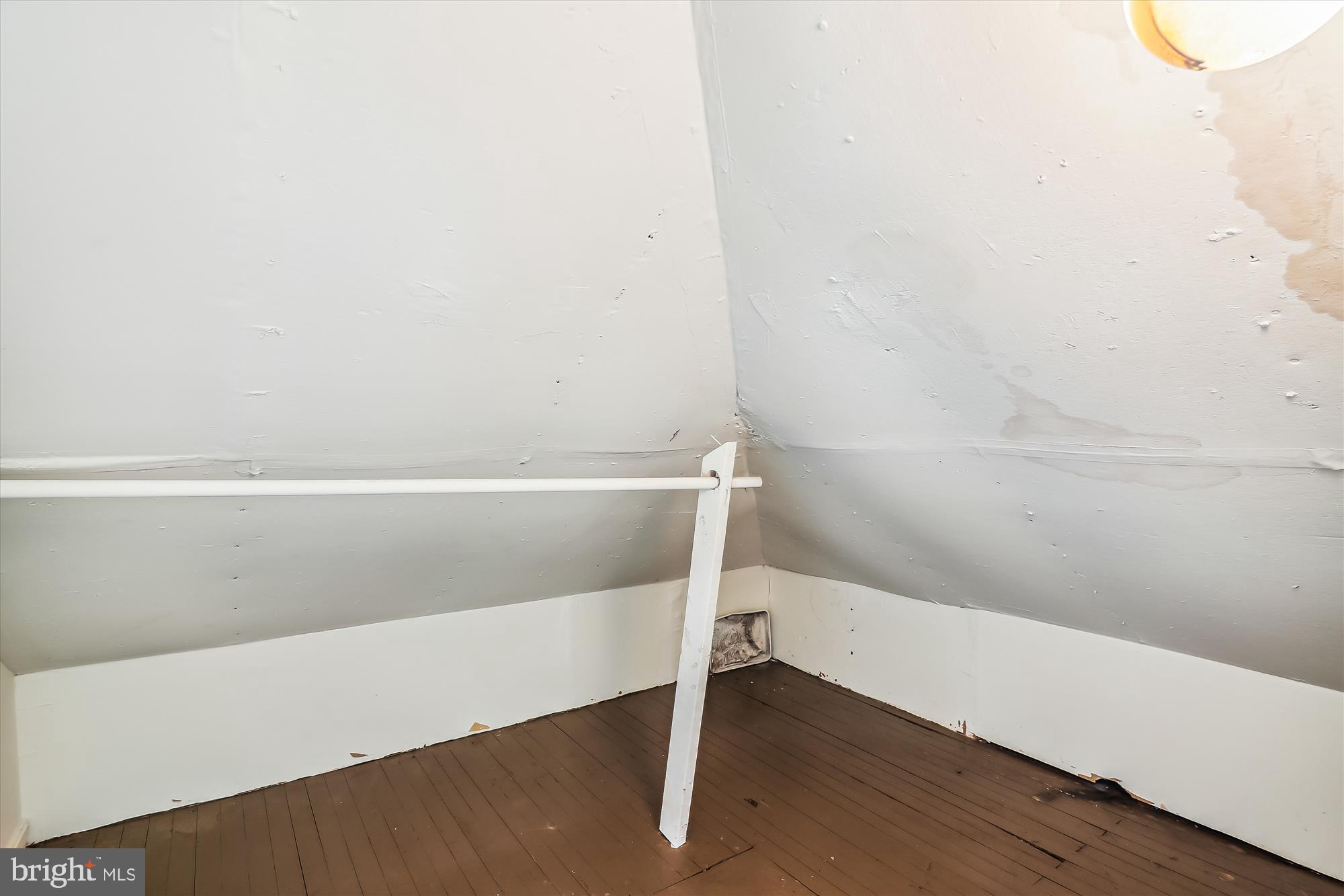 COTTAGE CITY - Residential