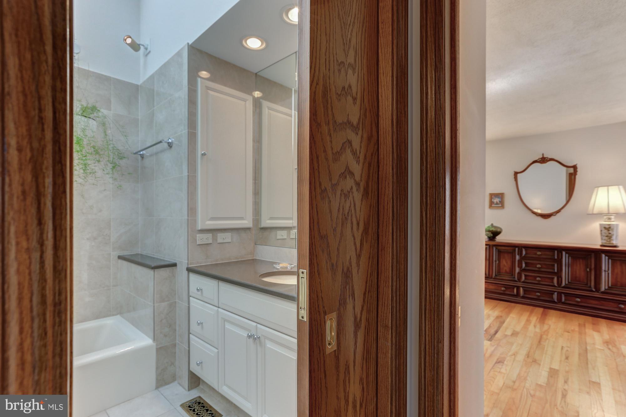 FLINT HILLS - Residential