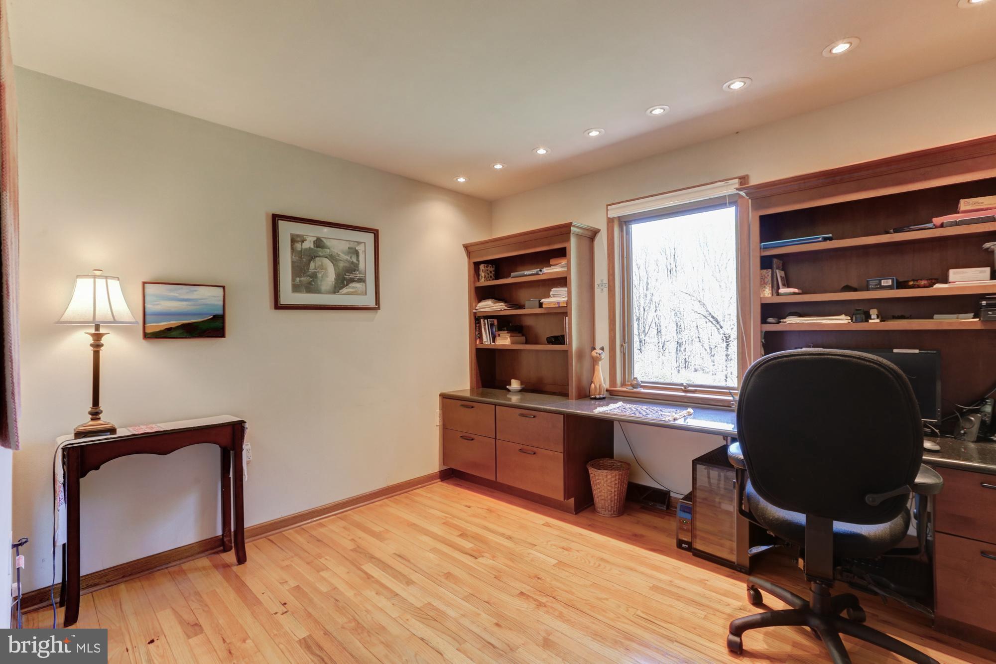 FLINT HILLS - Residential