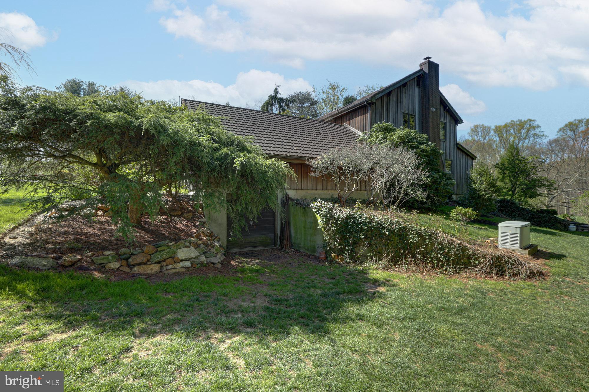 FLINT HILLS - Residential