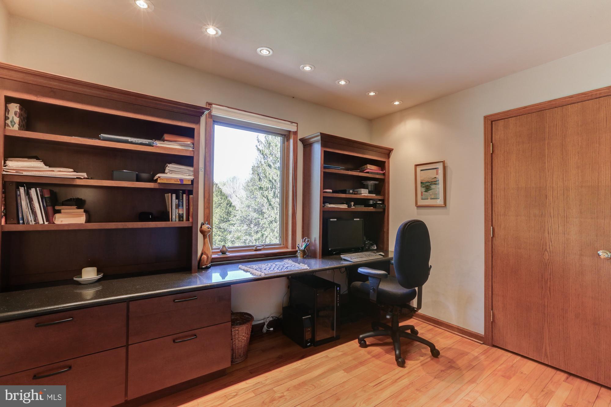 FLINT HILLS - Residential