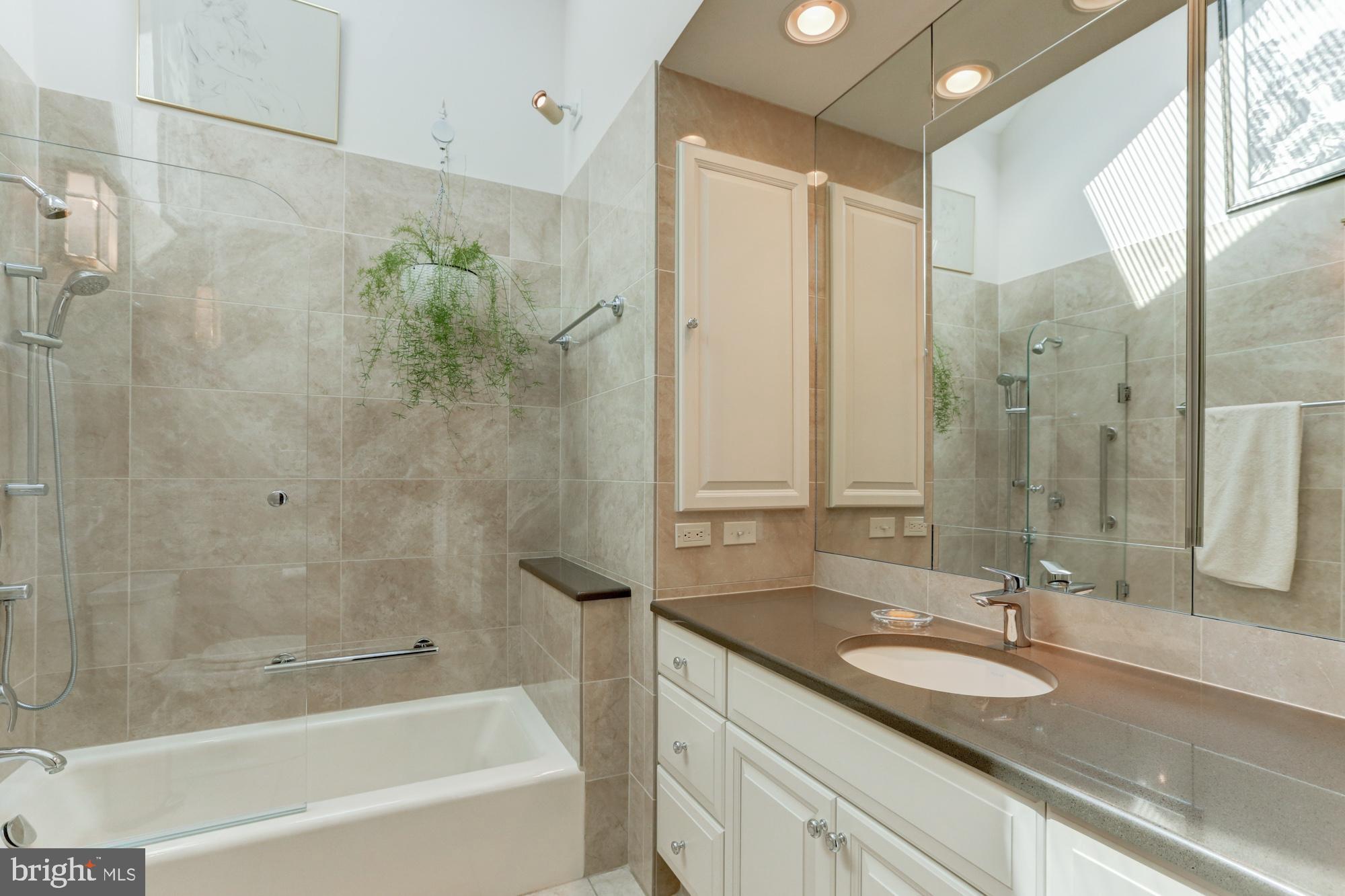 FLINT HILLS - Residential