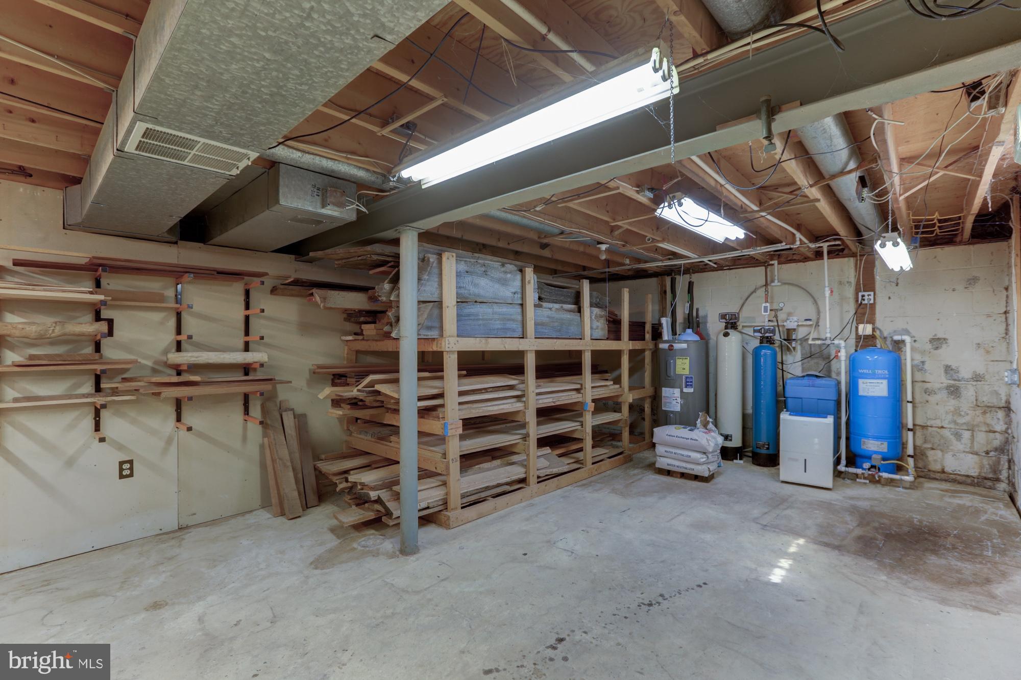 FLINT HILLS - Residential