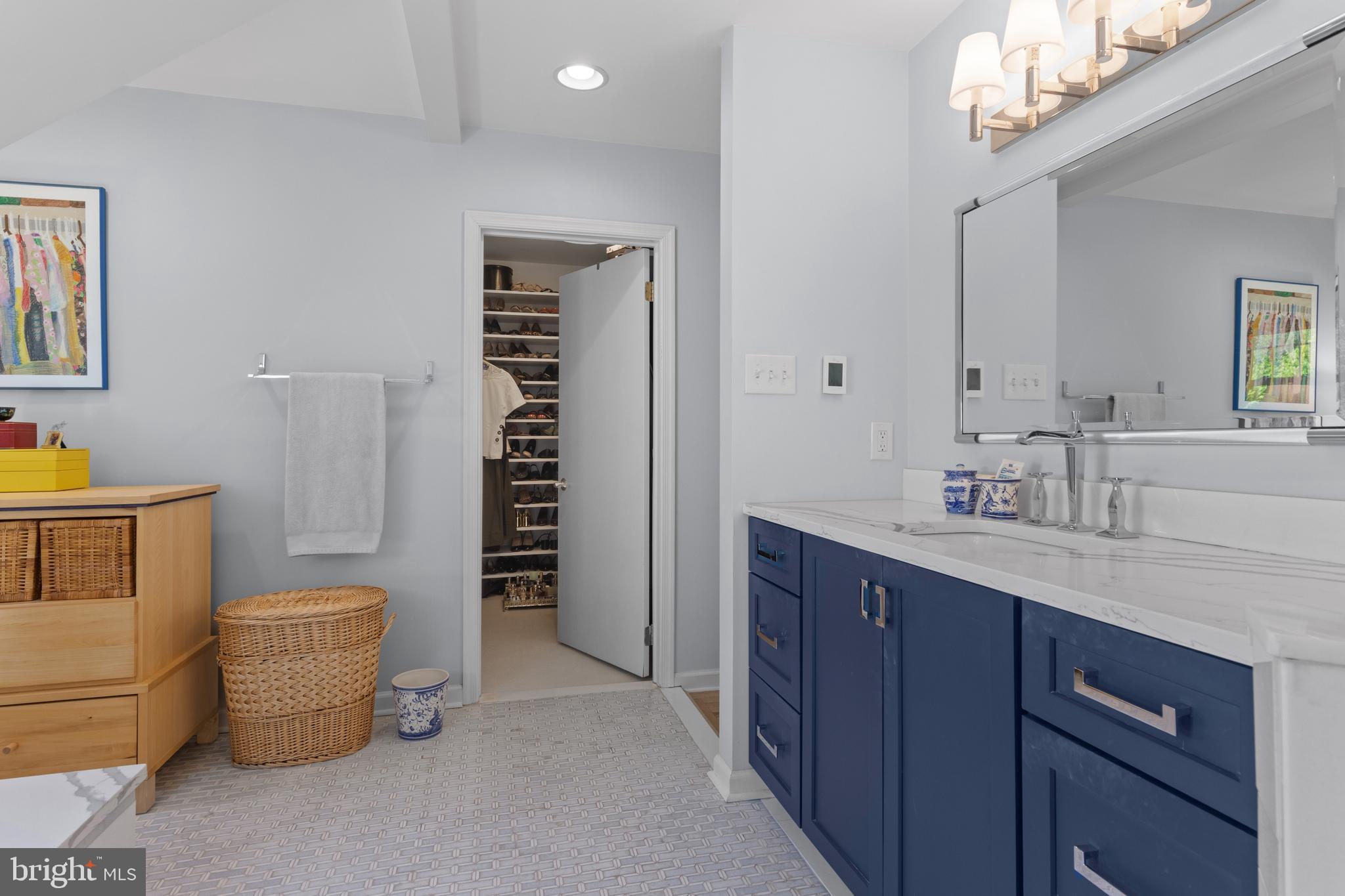 NORTH WAYNE - Residential