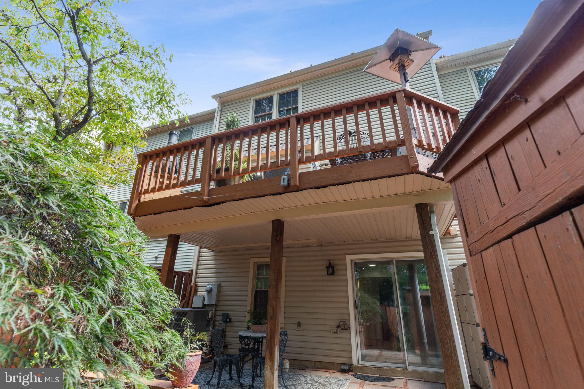 CROWNLEIGH - Residential