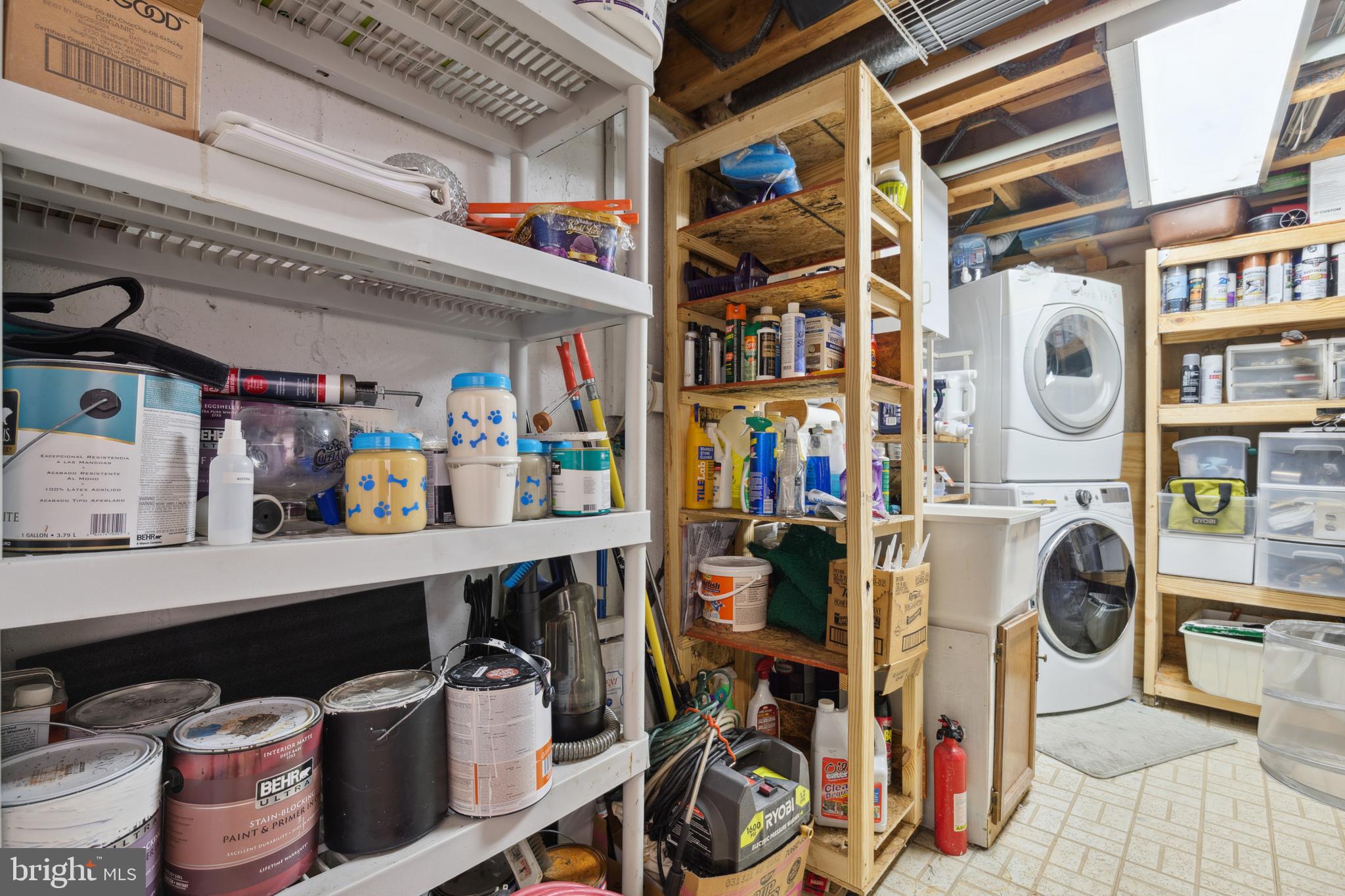 CROWNLEIGH - Residential