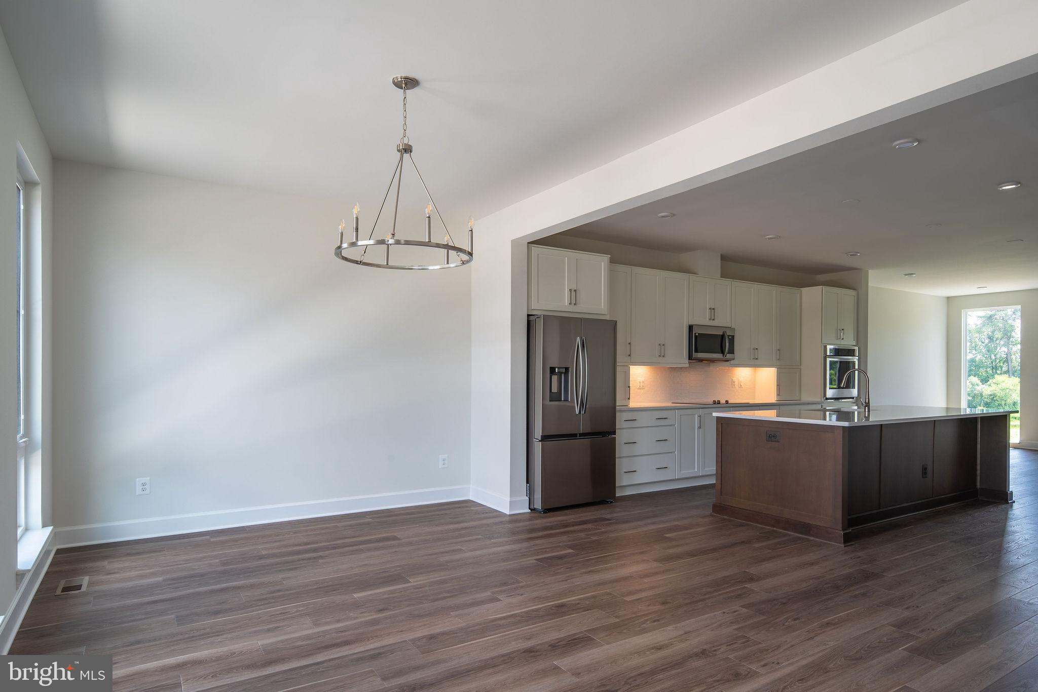 BELMONT BAY - Residential