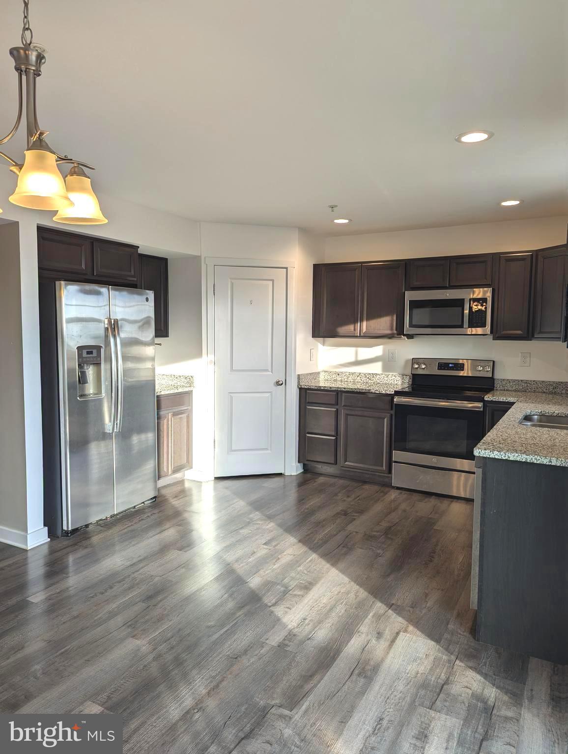 COMMUNITIES OF BURWELL - Residential Lease