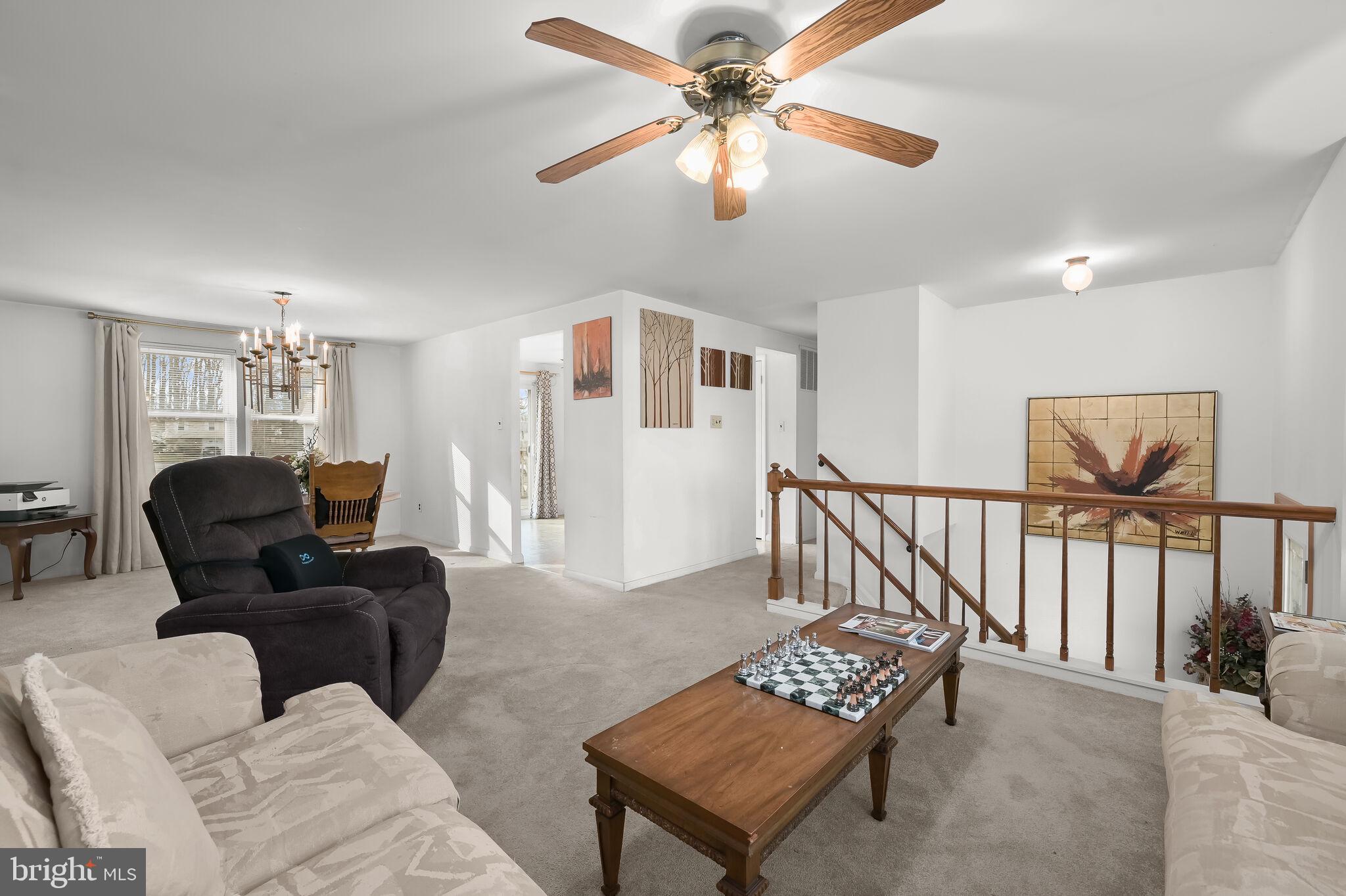 WOODBRIDGE VALLEY - Residential