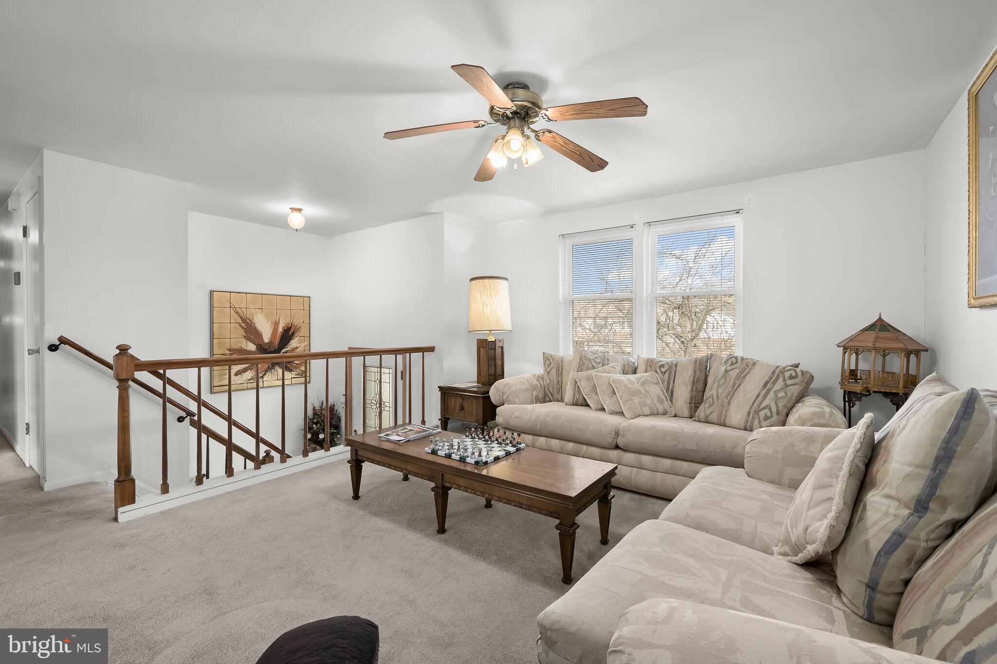 WOODBRIDGE VALLEY - Residential