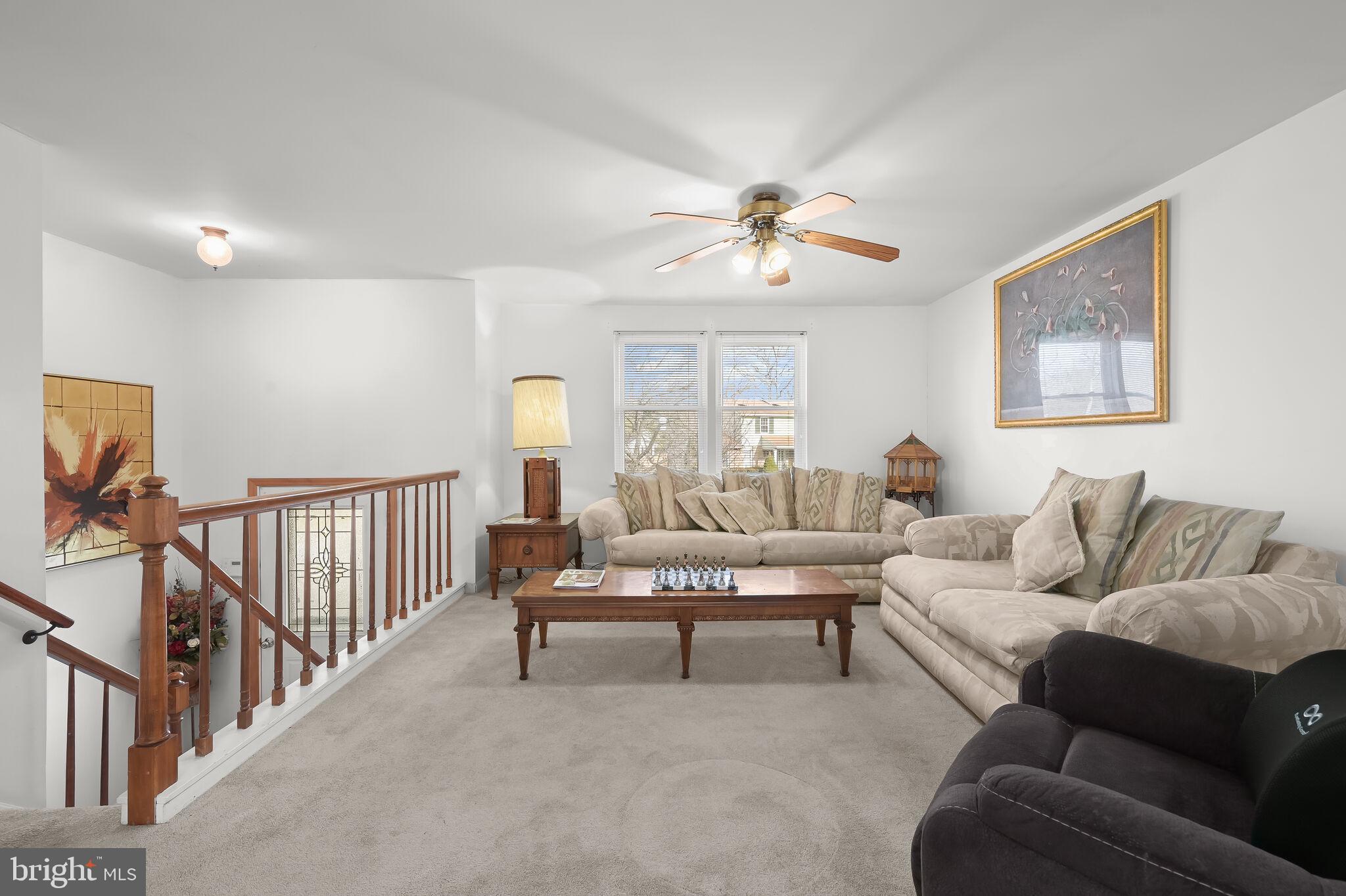 WOODBRIDGE VALLEY - Residential