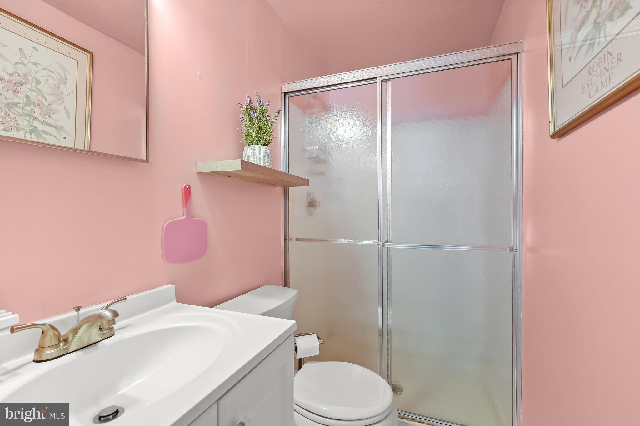 WOODBRIDGE VALLEY - Residential