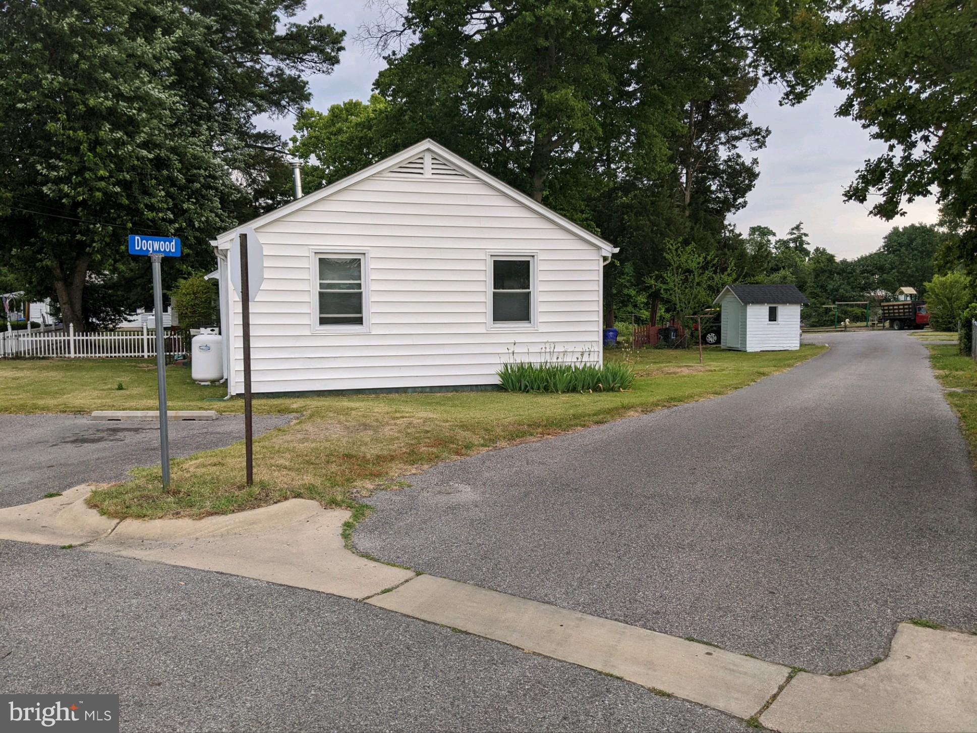 POTOMAC HEIGHTS - Residential