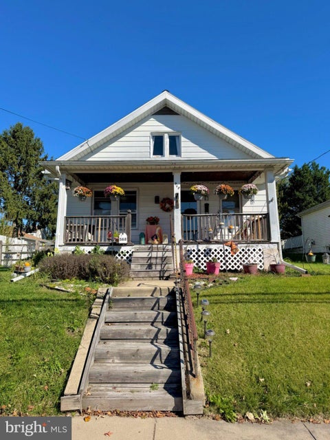 Photo for 568 DOTTS STREET