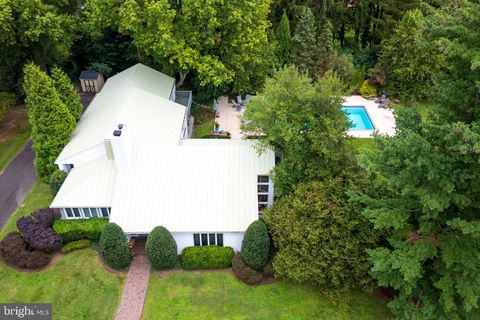 1156 MILL ROAD CIRCLE RYDAL PA 19046