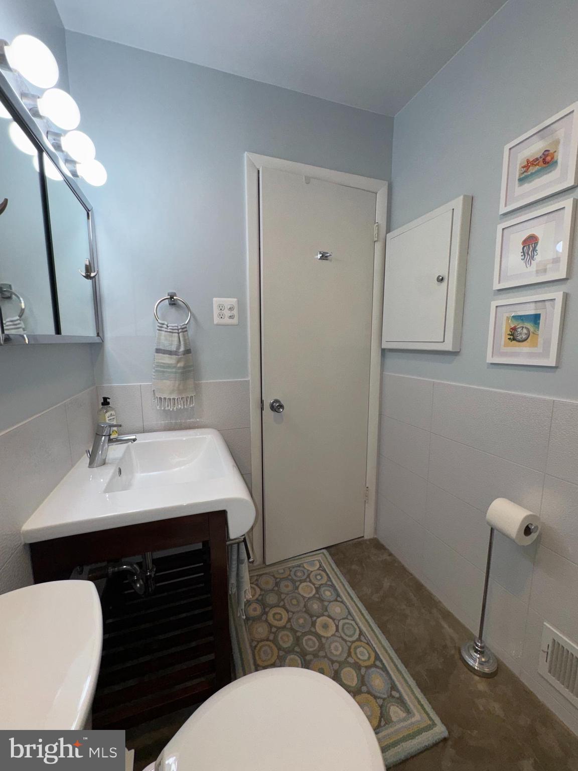 PARKSIDE CONDOMINIUMS - Residential