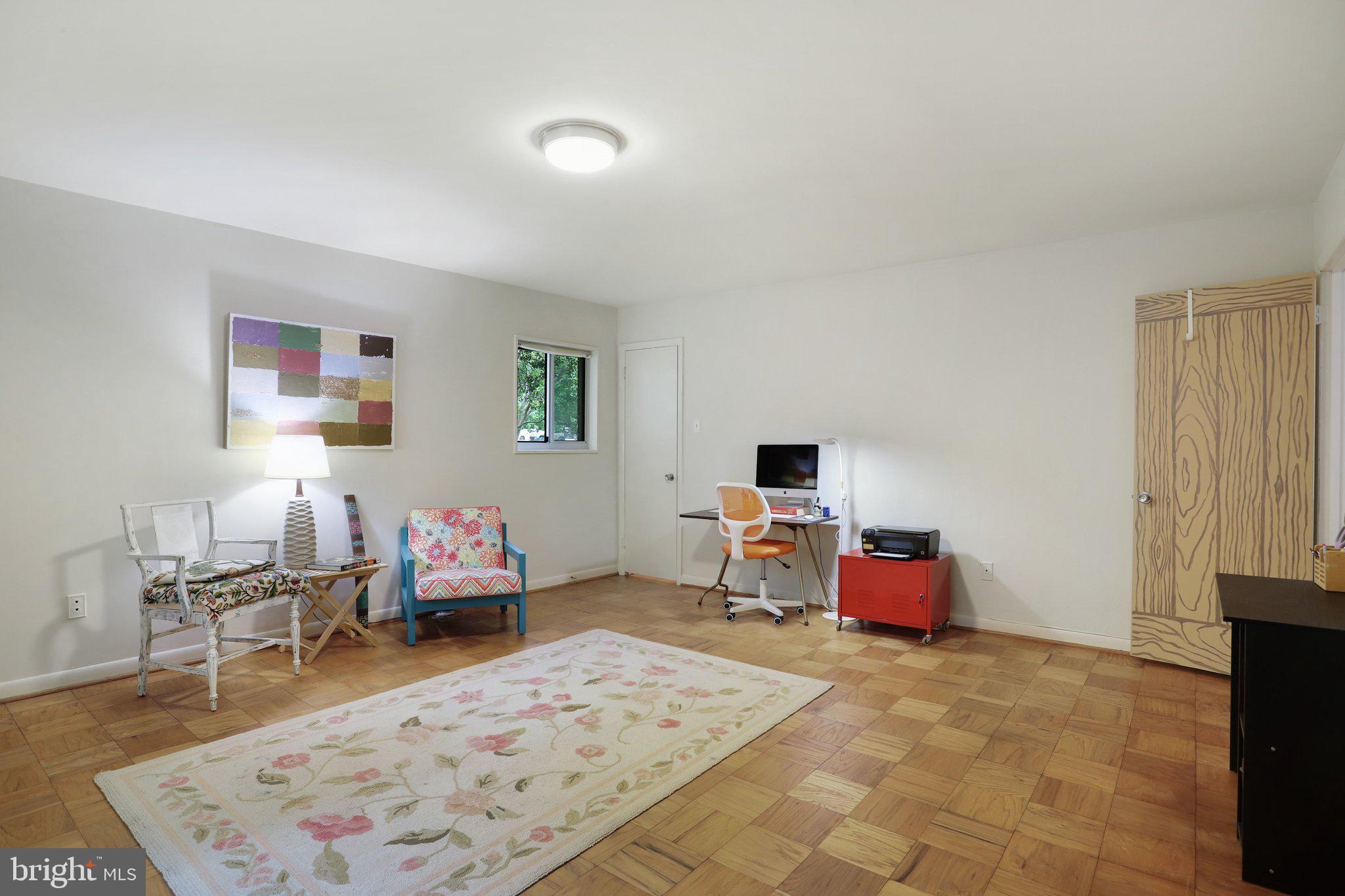 PARKSIDE CONDOMINIUMS - Residential