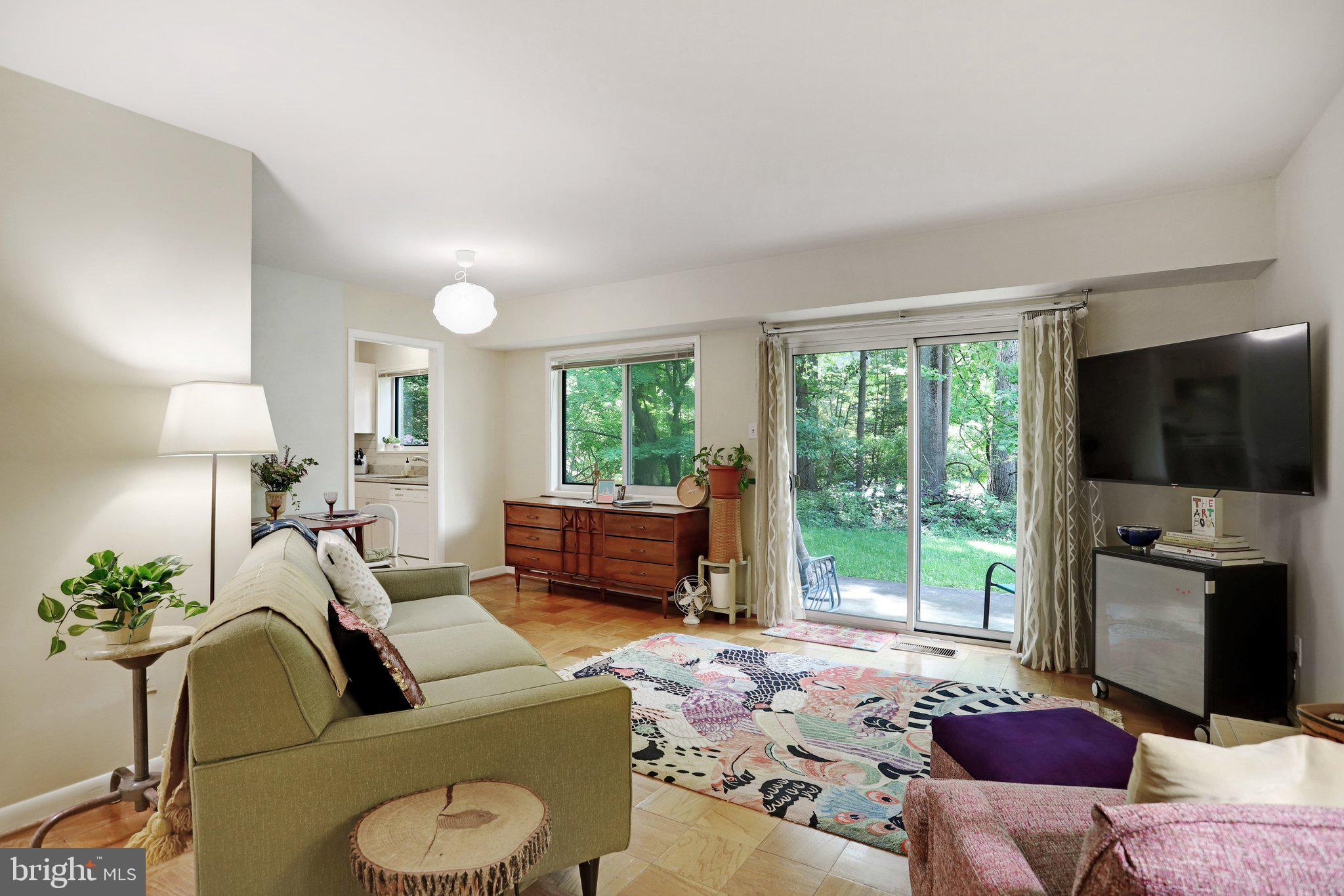 PARKSIDE CONDOMINIUMS - Residential