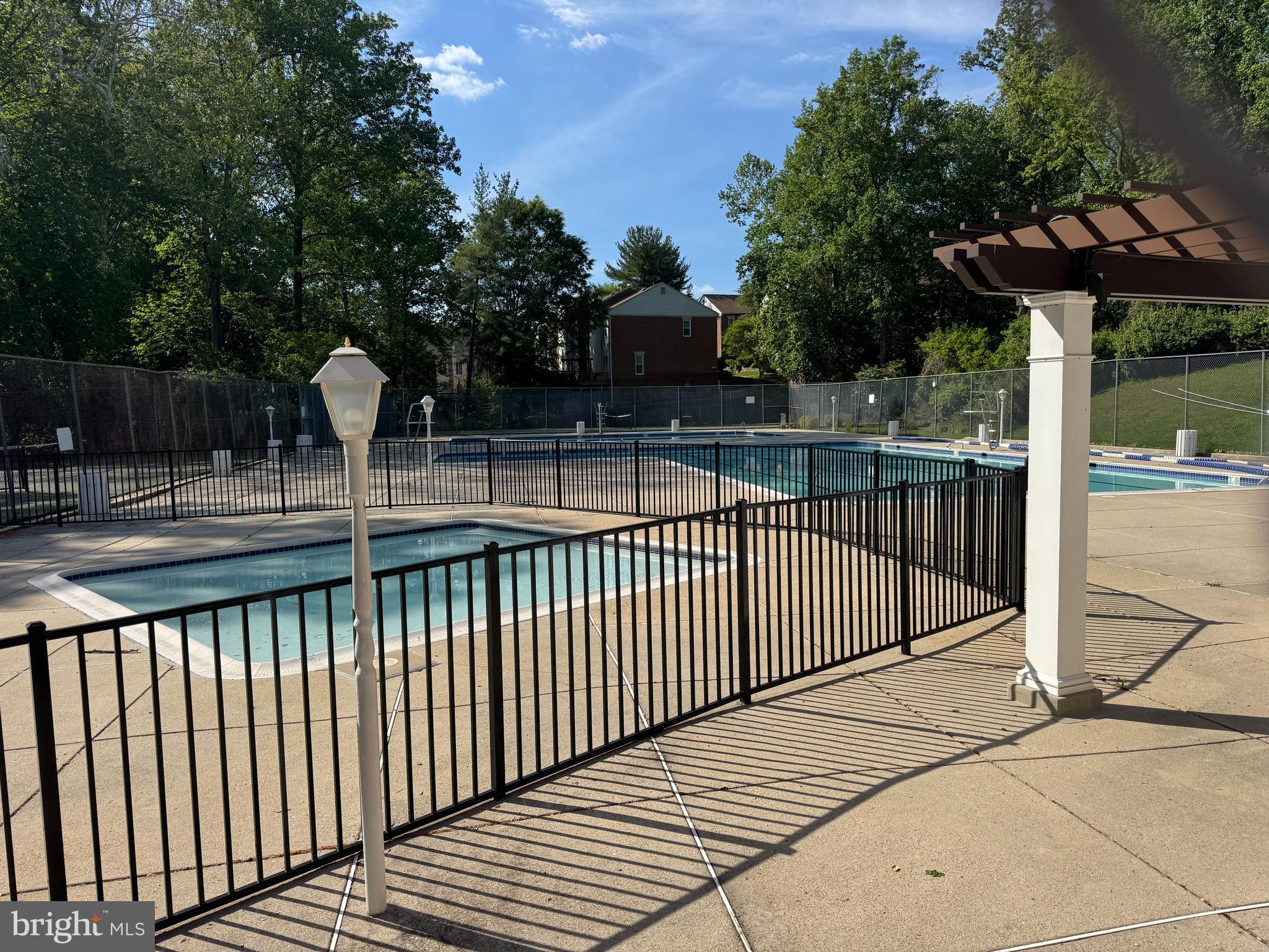 PARKSIDE CONDOMINIUMS - Residential