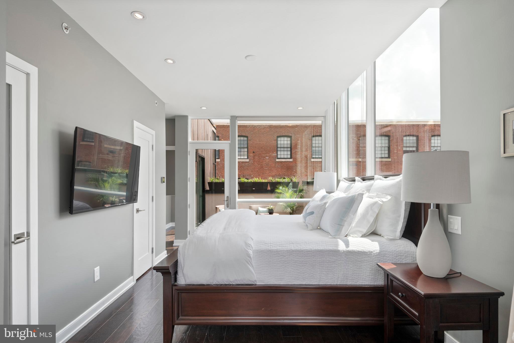 OLD CITY - Residential