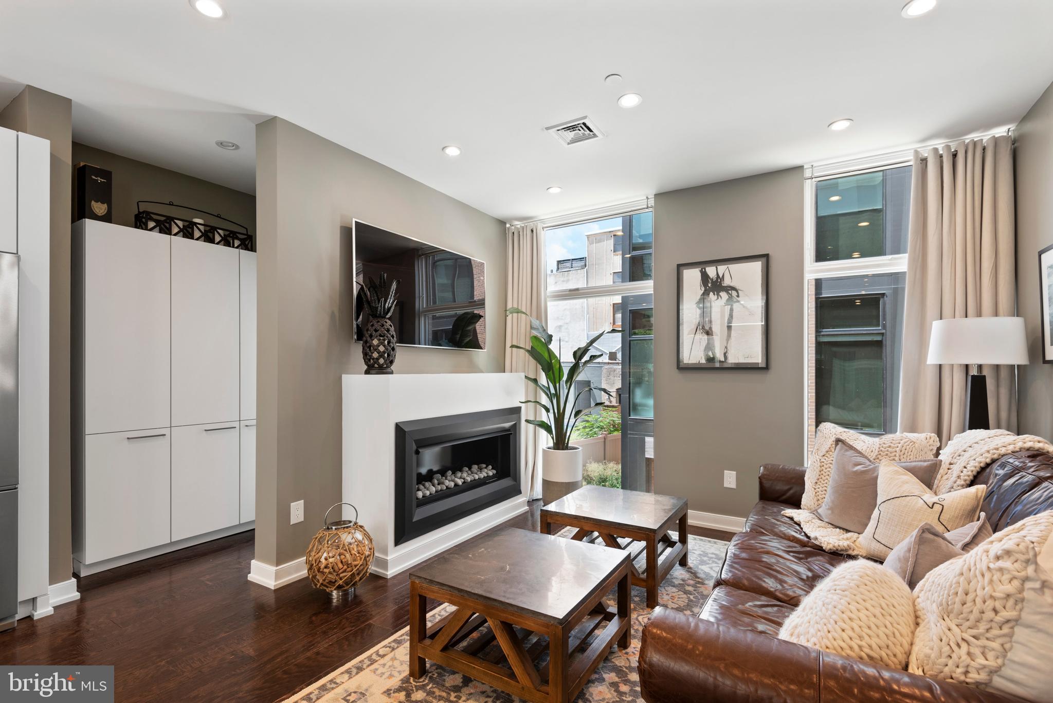 OLD CITY - Residential