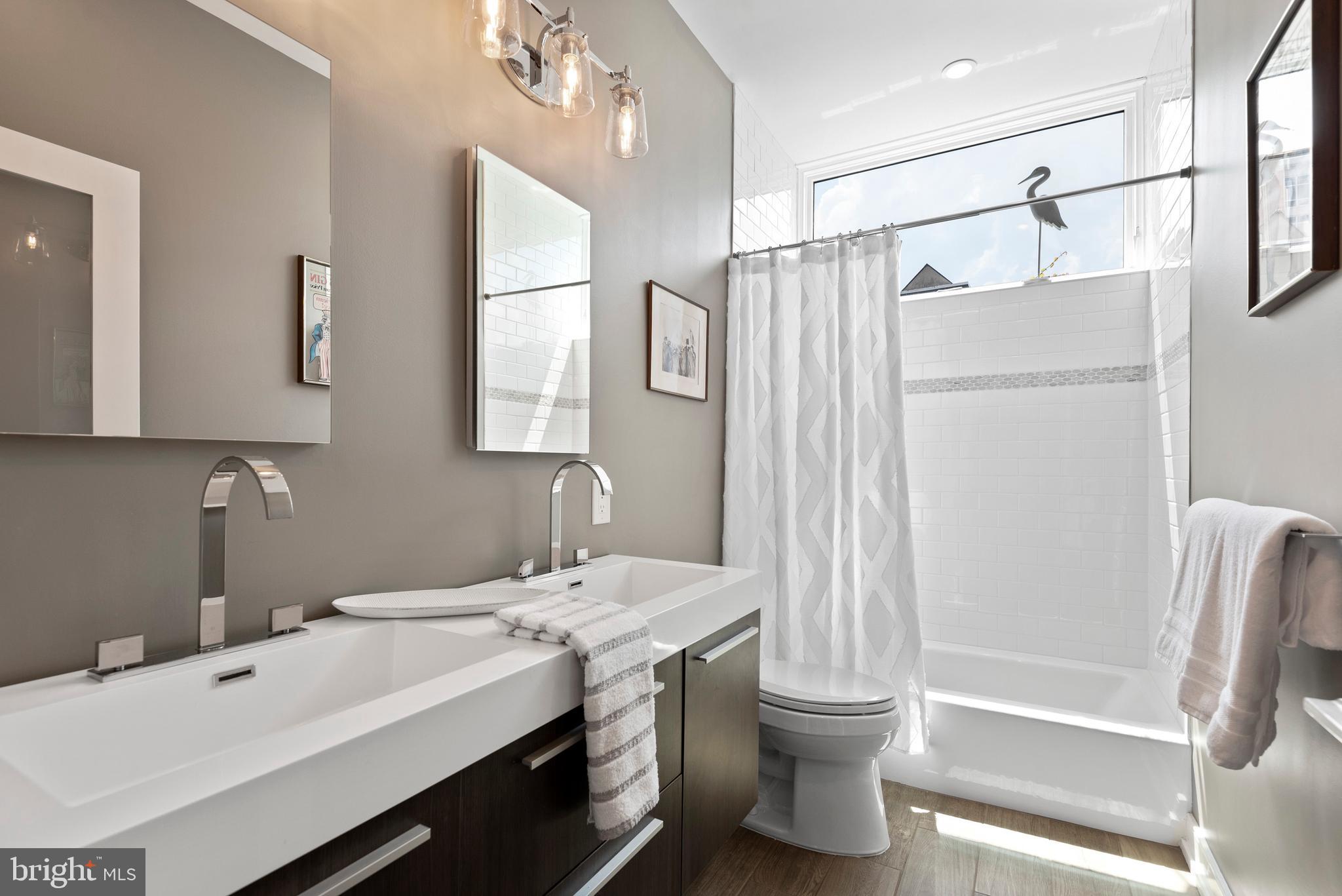 OLD CITY - Residential