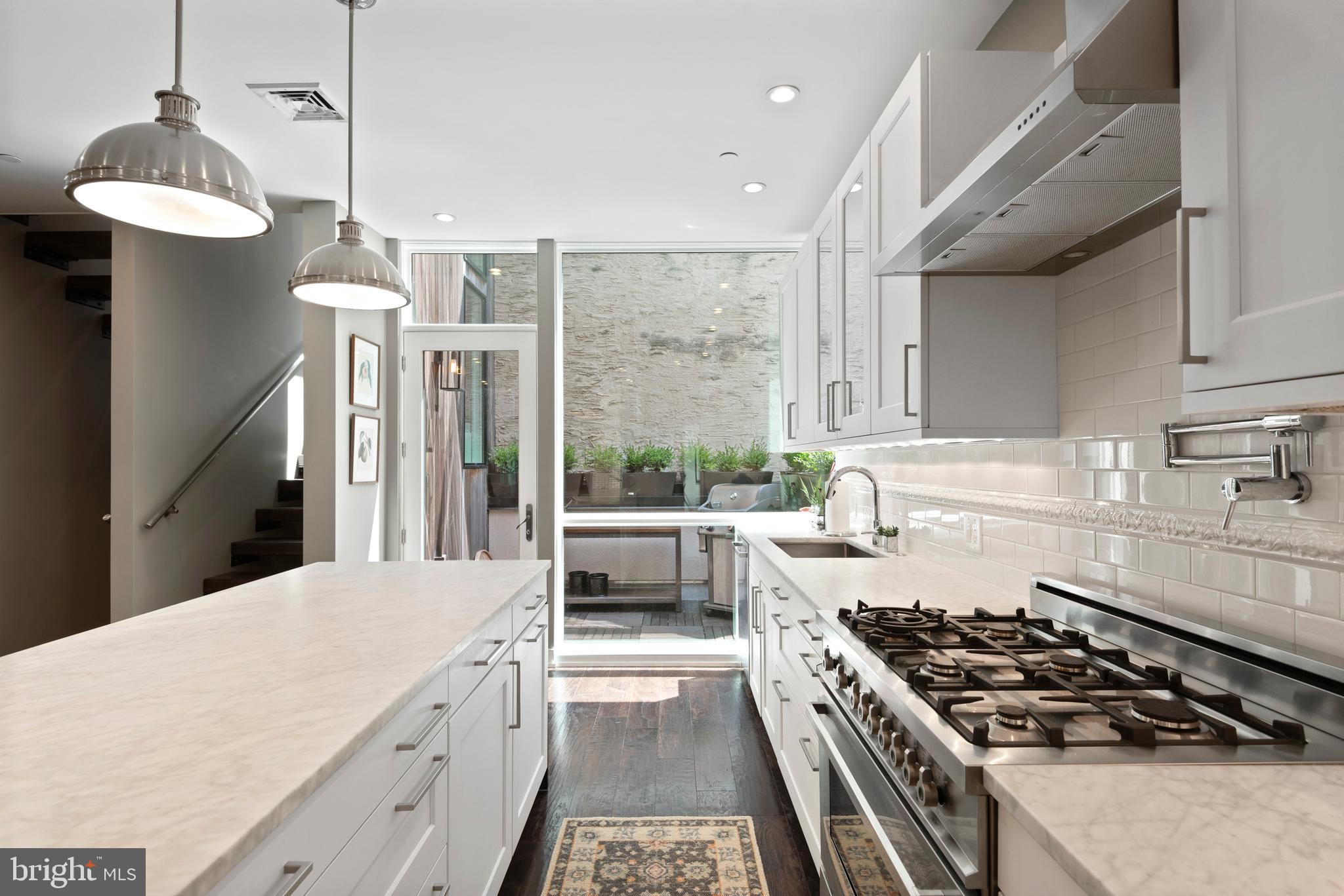 OLD CITY - Residential