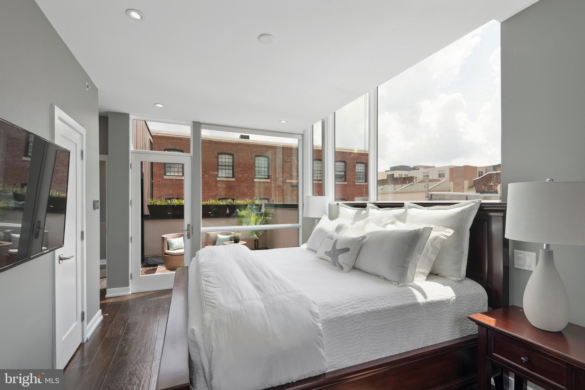 OLD CITY - Residential