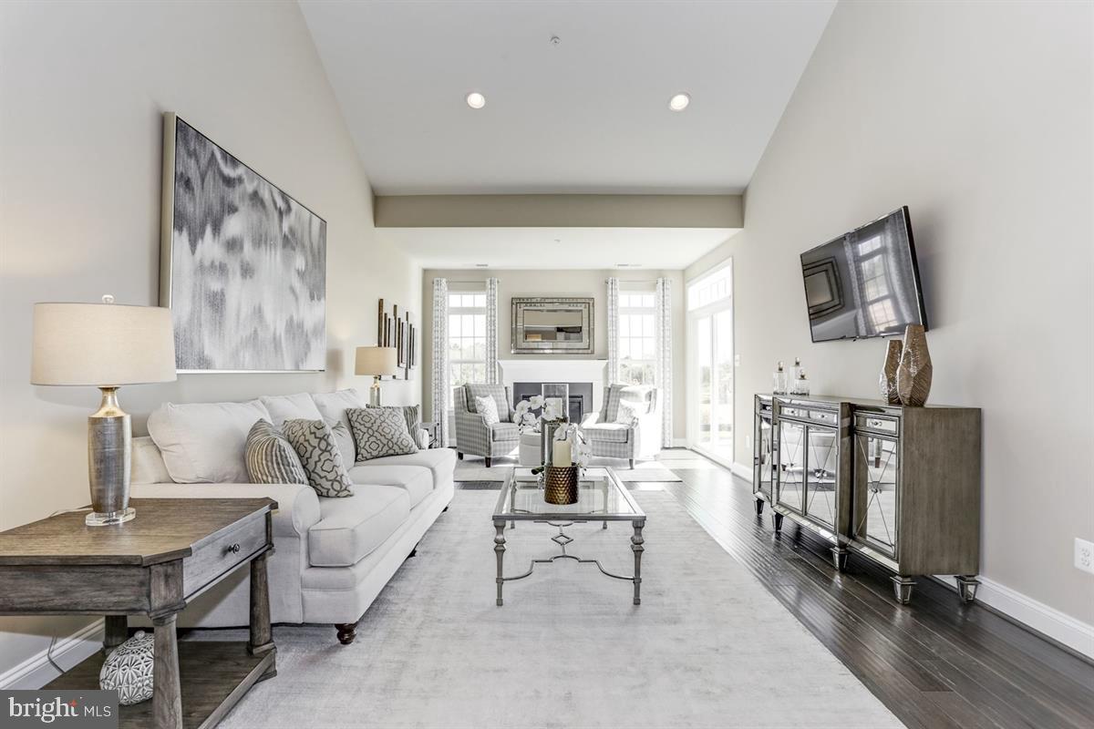 YARDLEY WOODS - Residential