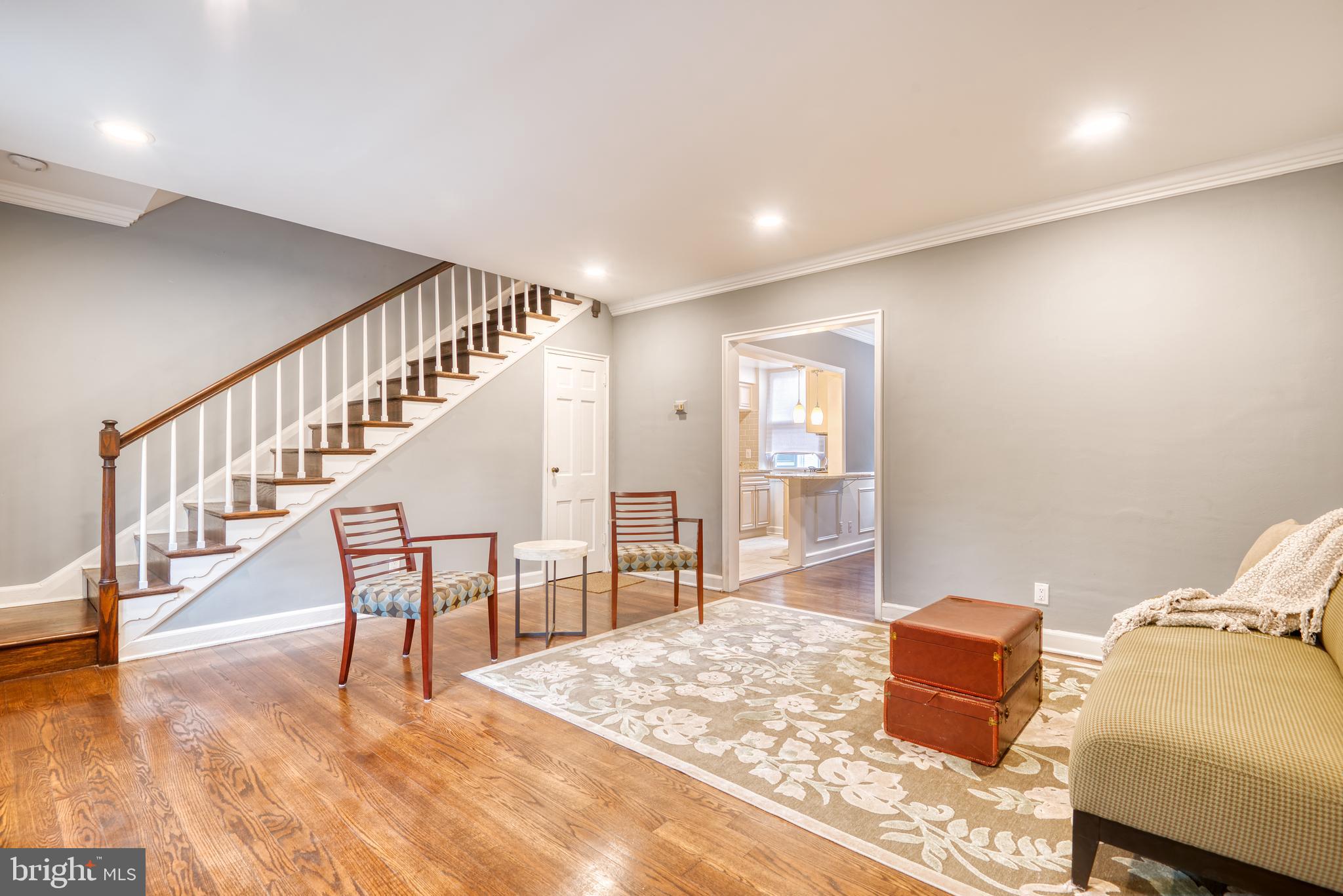 ROLAND PARK - Residential