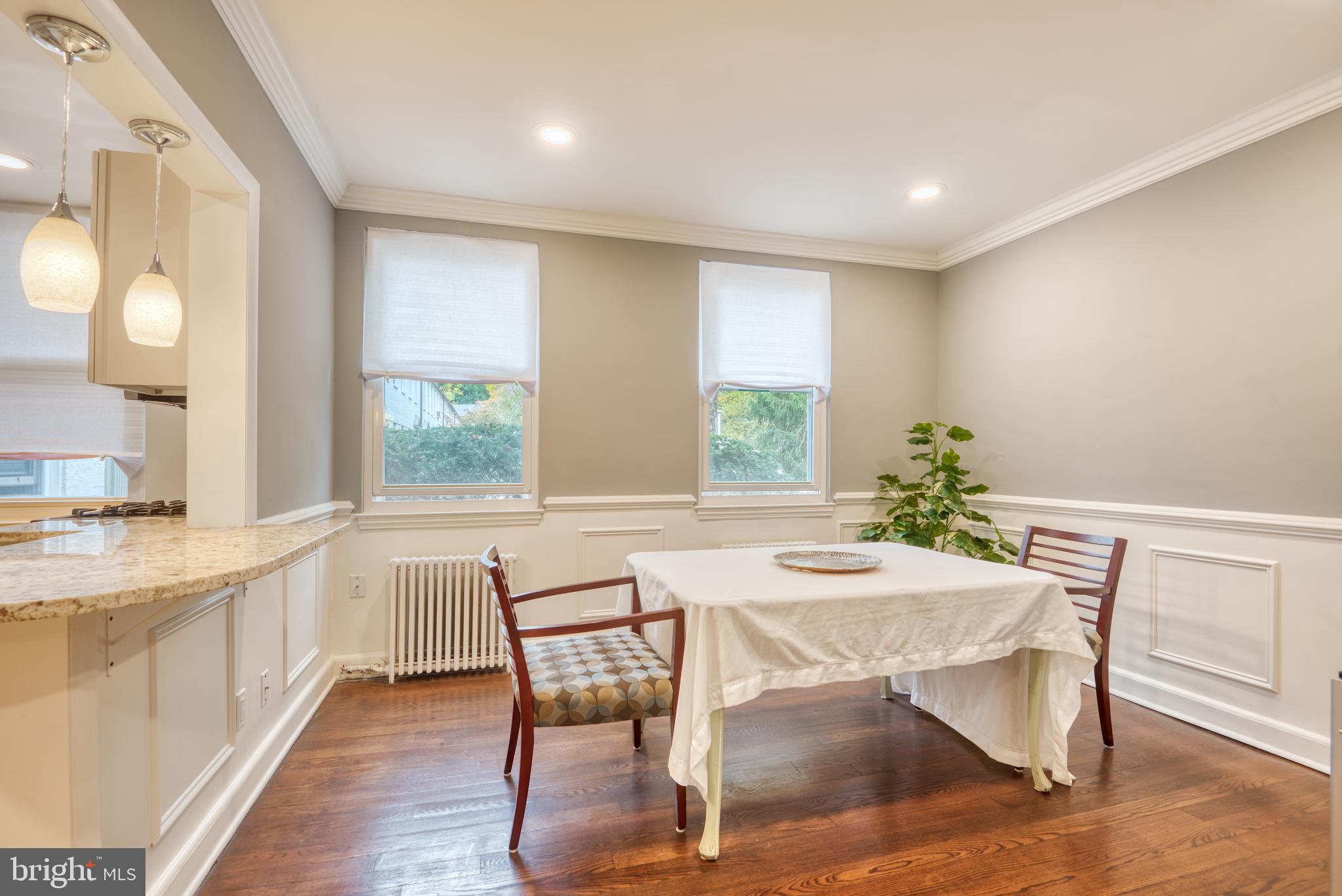 ROLAND PARK - Residential