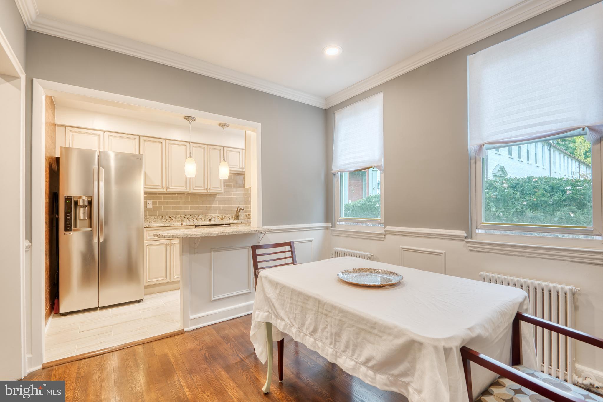 ROLAND PARK - Residential