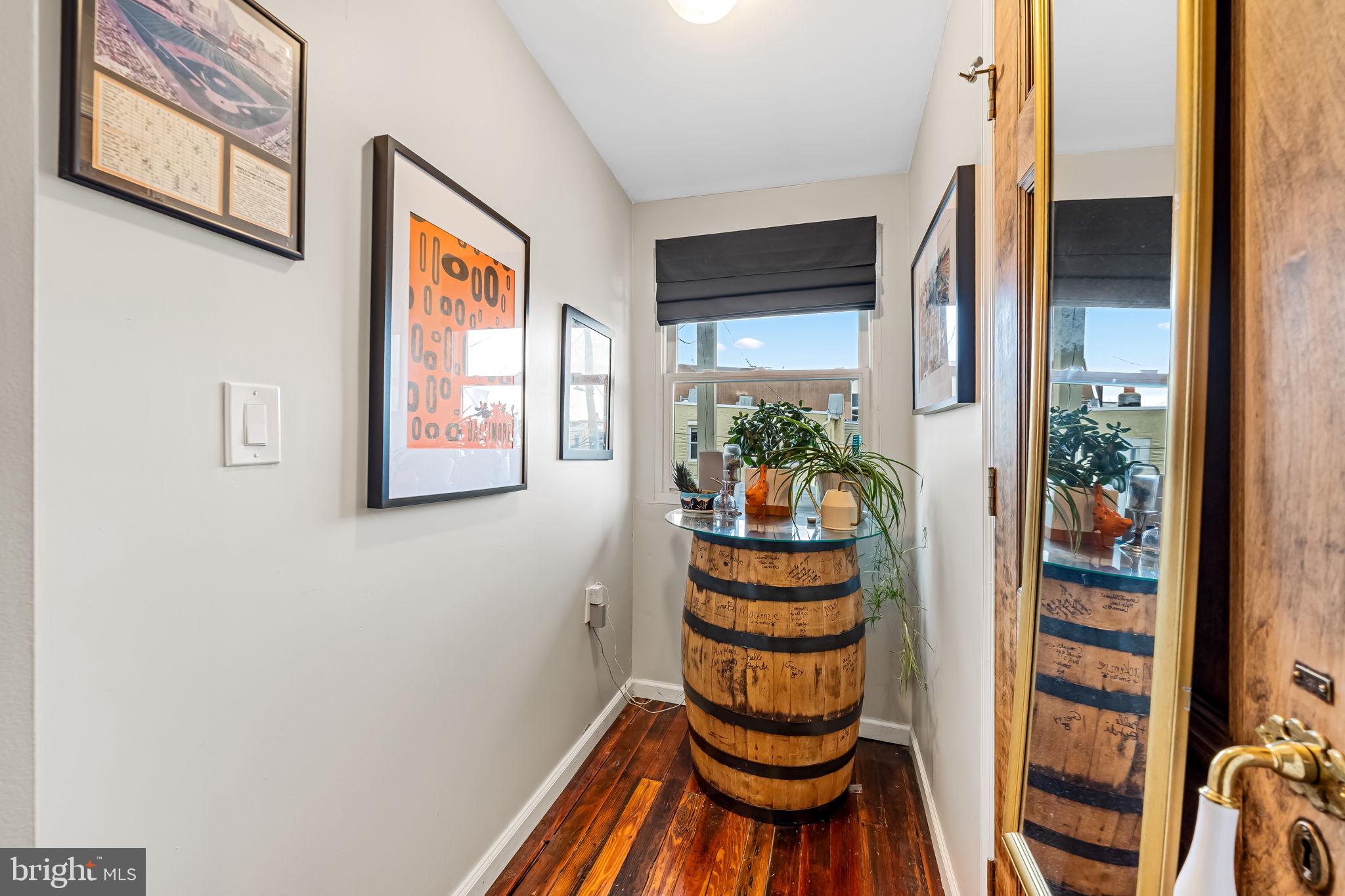 RIVERSIDE - Residential