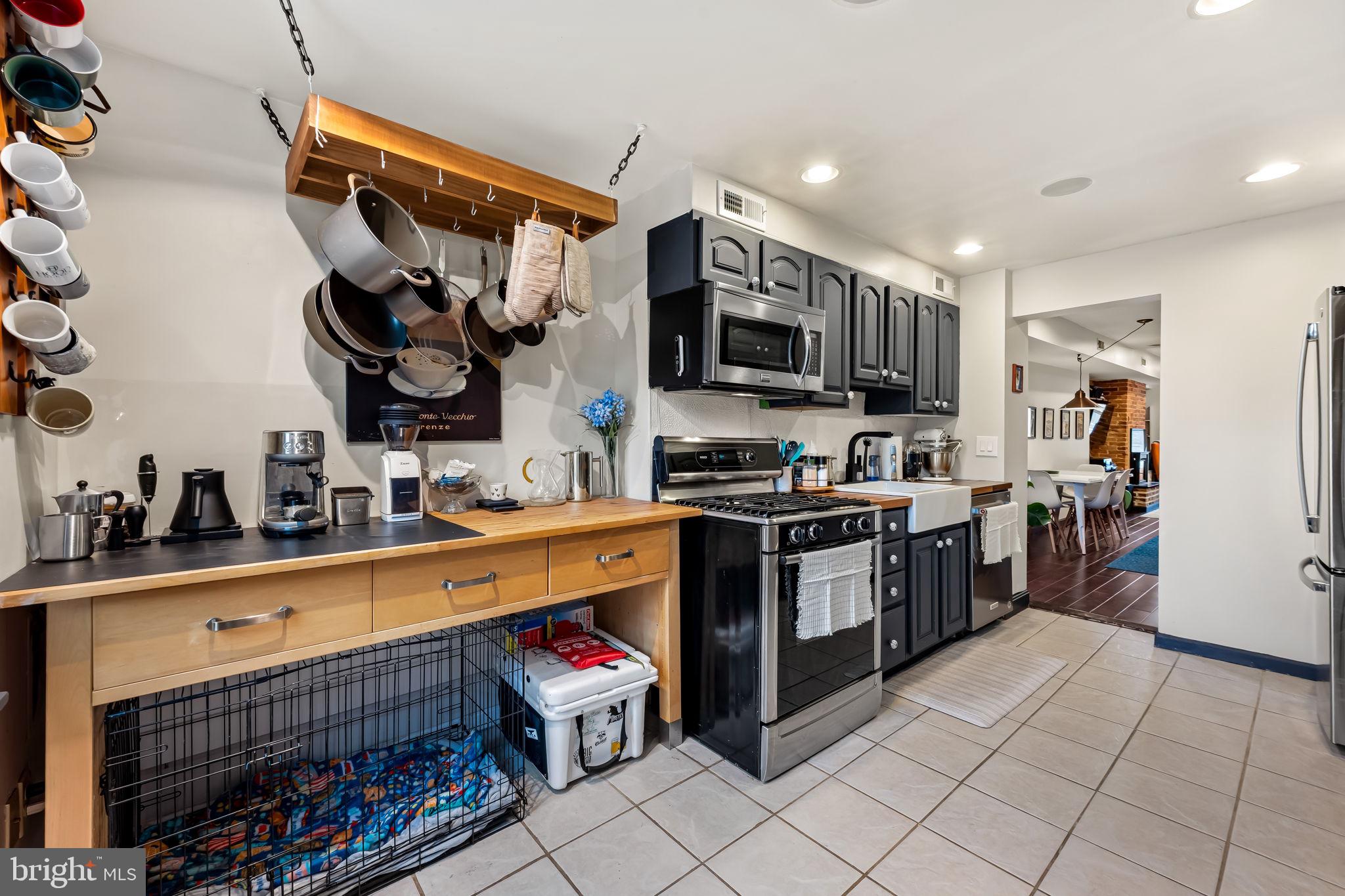 RIVERSIDE - Residential