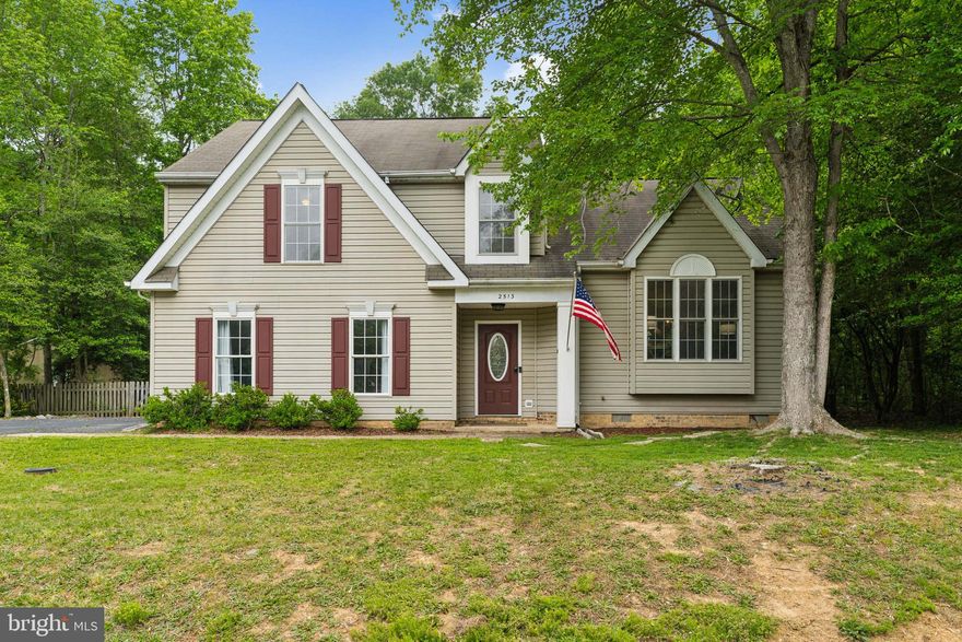 Beautiful split level in Ruffins Pond.  This home has been been lovingly maintained and recently updated.  All new farmhouse style kitchen featuring shaker cabinets, granite counters and open shelving w/ shiplap backsplash.  Large family room on the main level welcomes you home w/ vaulted ceiling & shiplap fireplace w/ lovely wood mantel.  The lower level rec room is perfect for curling up for a movie or a good book.  Large guest room/bed #4 on this level as well as laundry room w/ washer/dryer & a laundry shoot from bedroom level.  Upstairs on the bedroom level you have 3 generous bedrooms including the primary w/ en-suite.  Both bathrooms are beautifully appointed w/ tile floors and showers, new vanities, granite counters and new mirrors.  Other updates include all new carpet, laminate floors on entry level and kitchen and fresh paint throughout.  Also a  new water heater installed 4/2025.  New deck boards and new french door being installed the week of  5/19/2025.
Outside you will find a beautiful fully fenced rear yard w/ dual decks, walk way to a firepit area and large shed for storage or your yoga sessions.  Mature trees  surround the exterior making the yard your own private sanctuary.  Come today to see this beautiful home and let us help you make it yours.