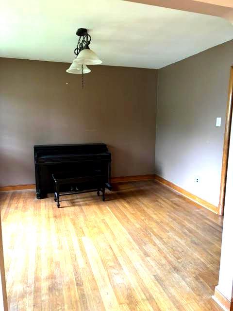 ROSEDALE - Residential