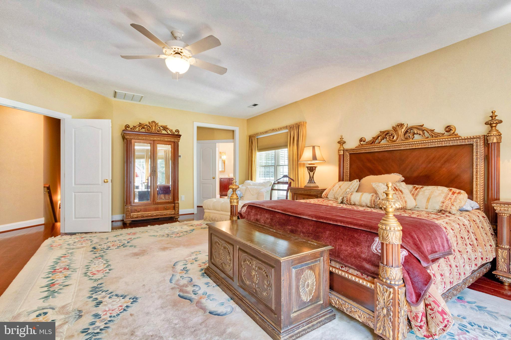 WOLF TRAP DOWNS - Residential