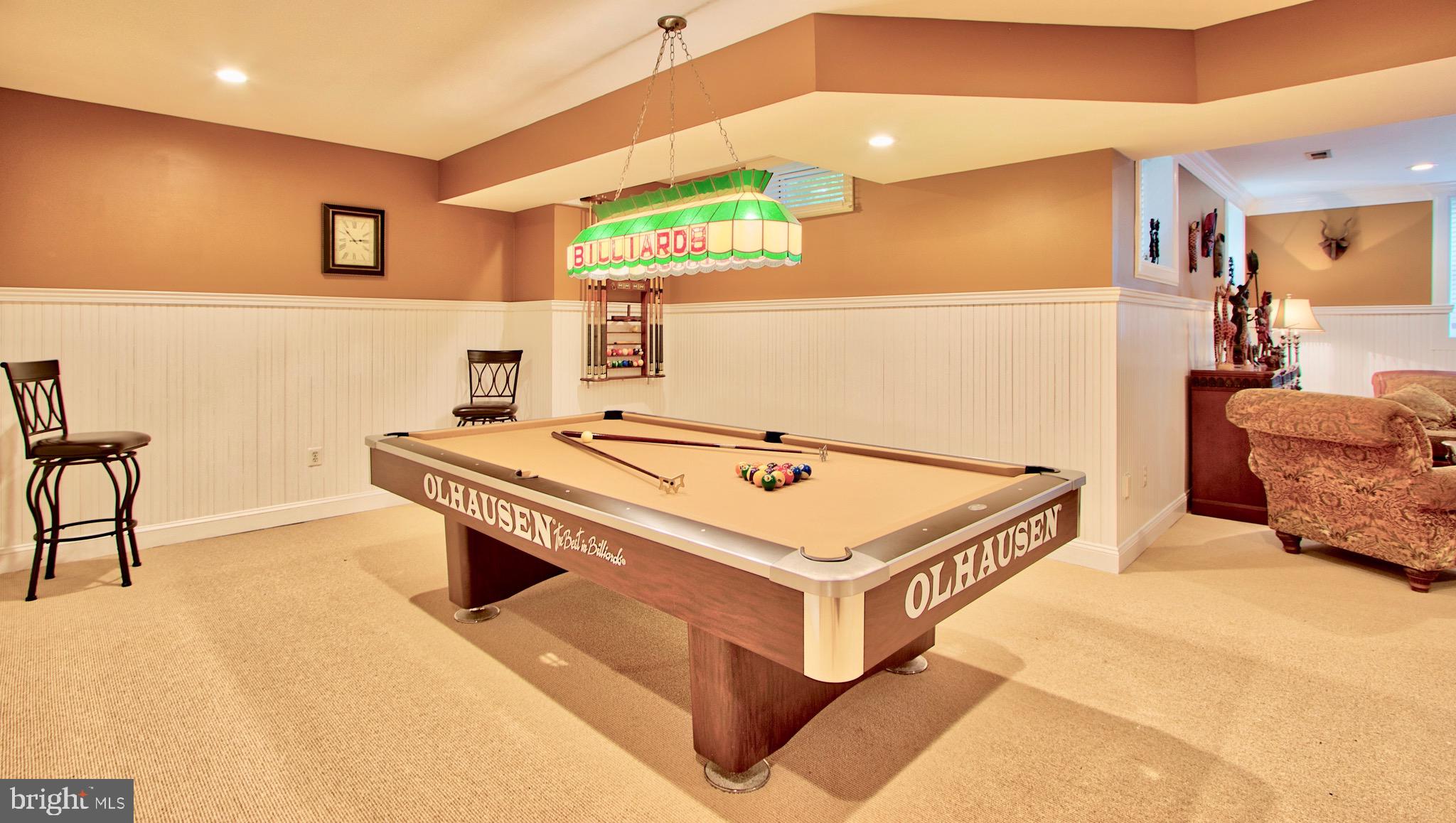 WOLF TRAP DOWNS - Residential