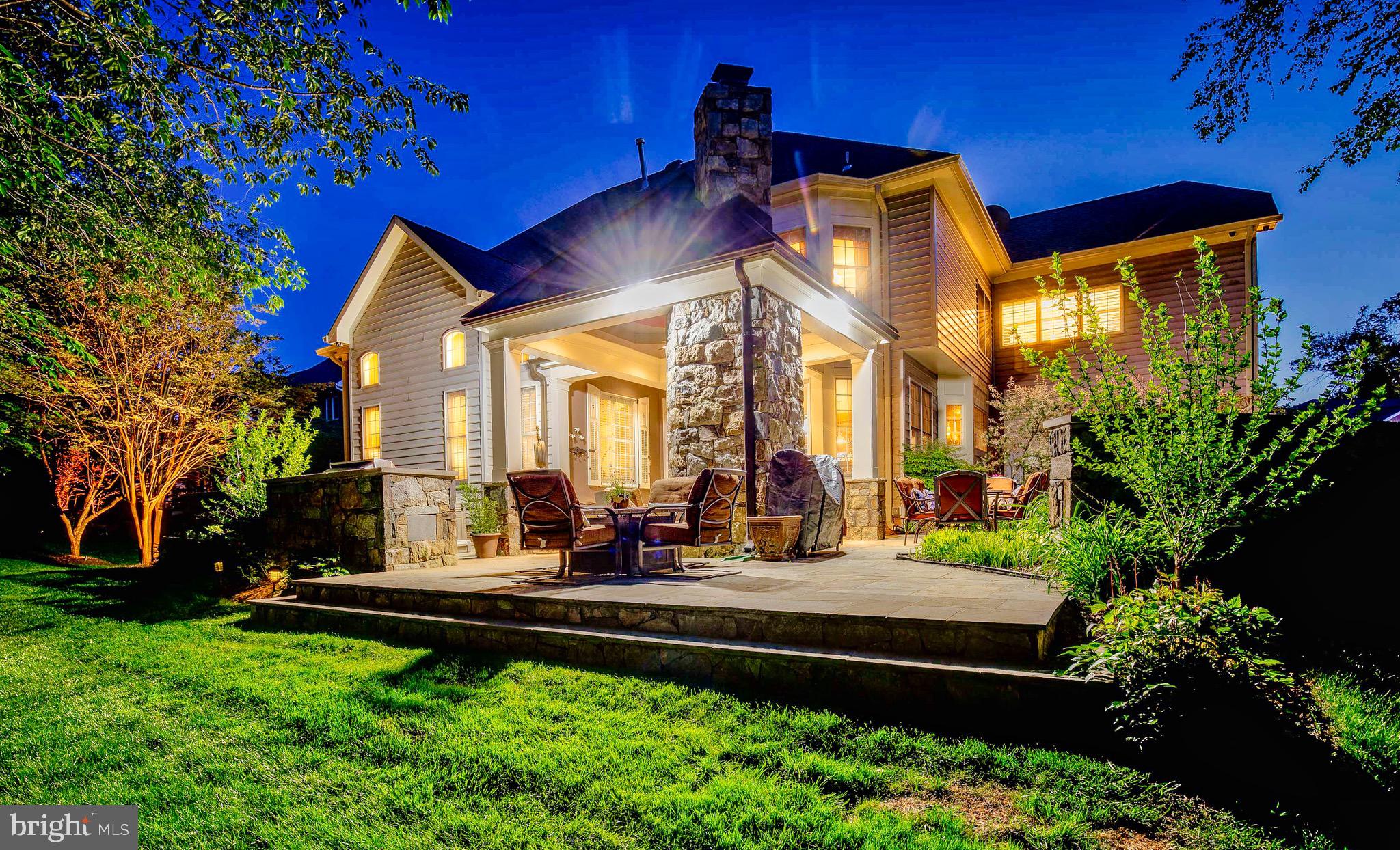 WOLF TRAP DOWNS - Residential