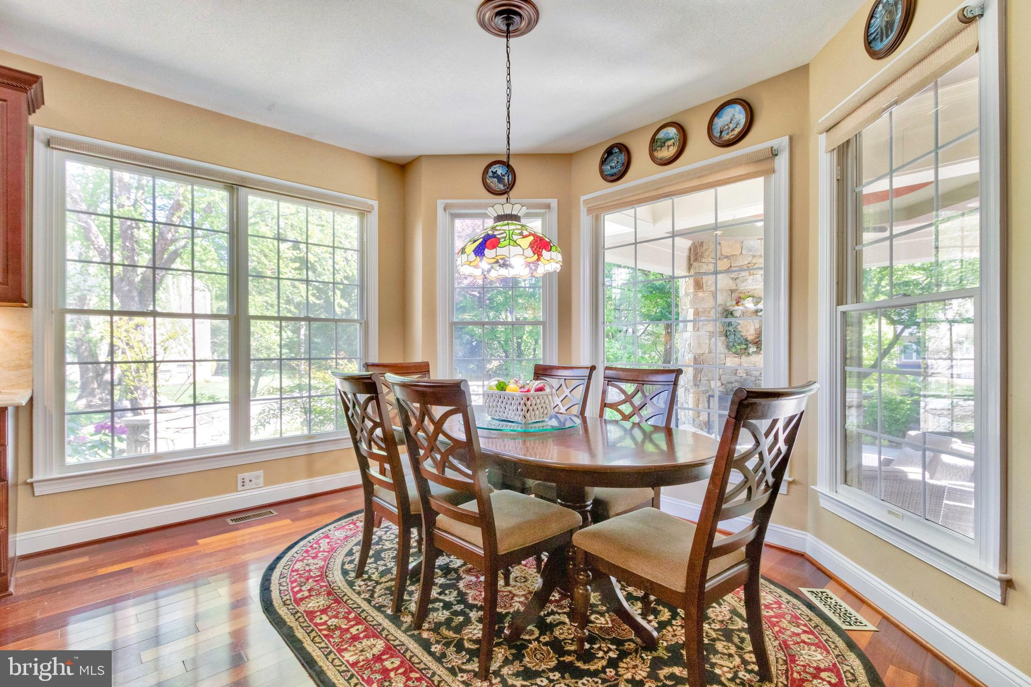 WOLF TRAP DOWNS - Residential