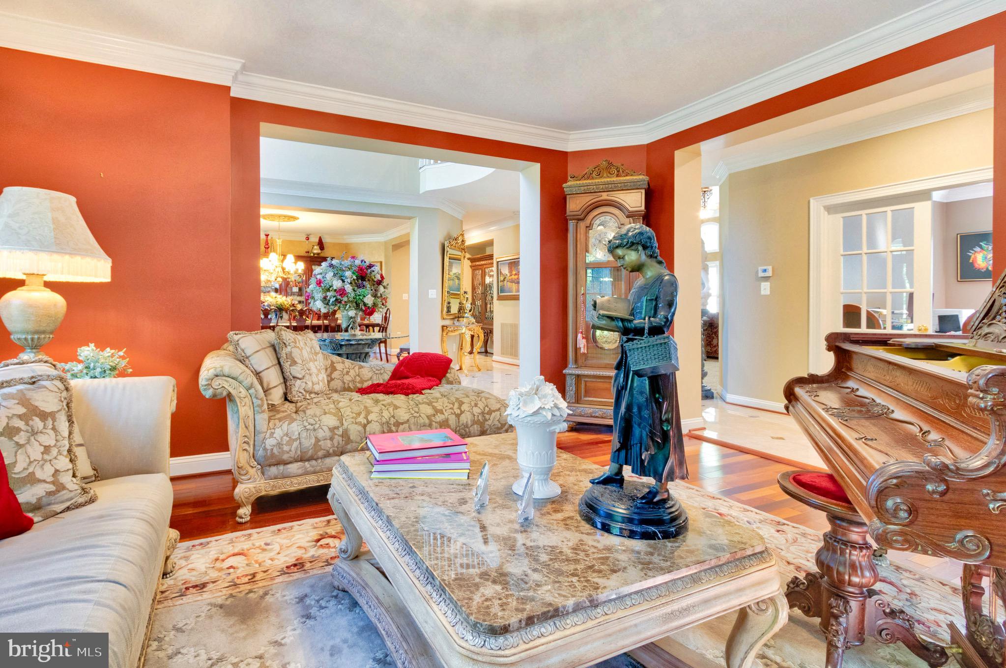 WOLF TRAP DOWNS - Residential