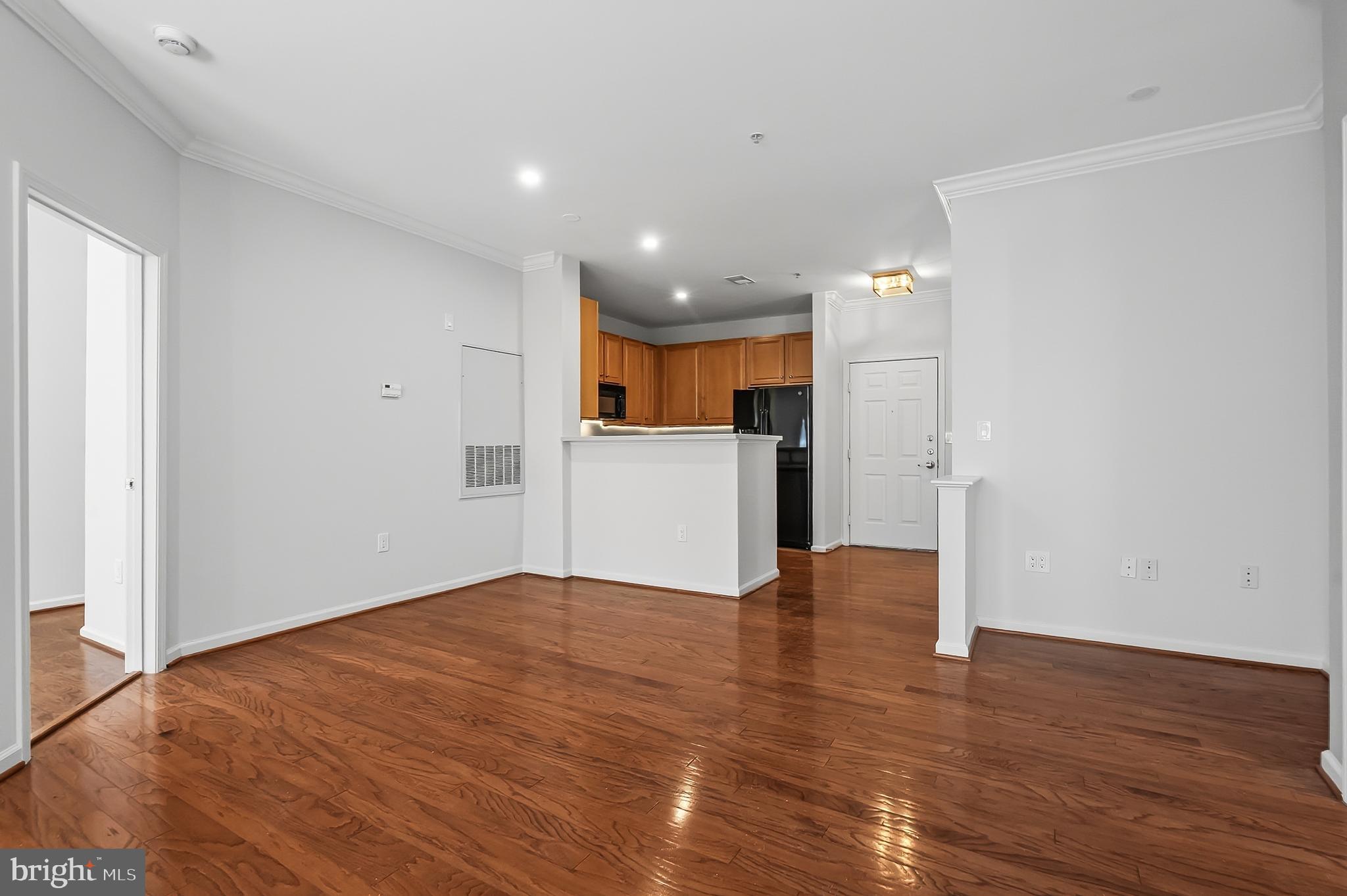 MARKET STREET AT TOWN CENTER - Residential