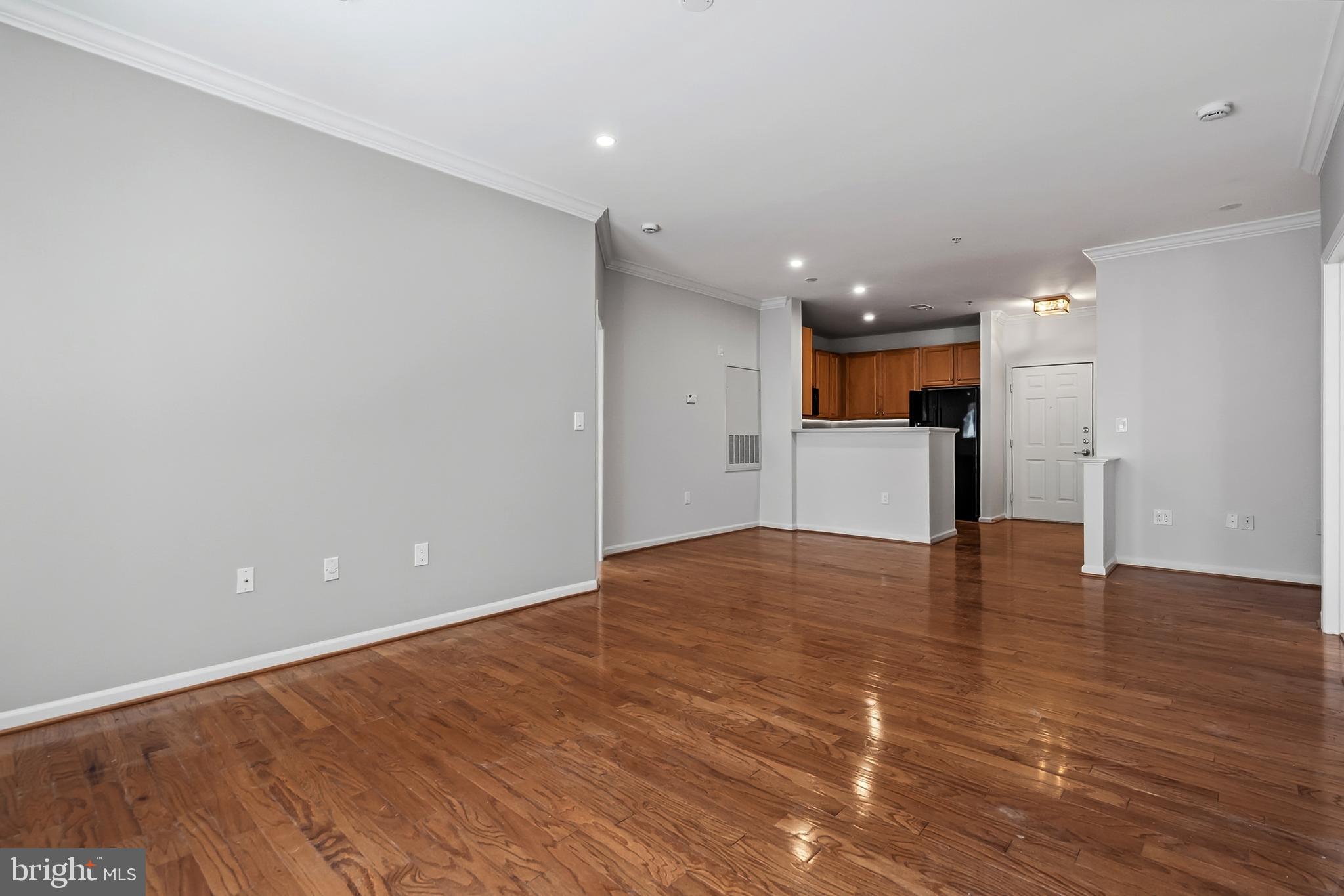 MARKET STREET AT TOWN CENTER - Residential