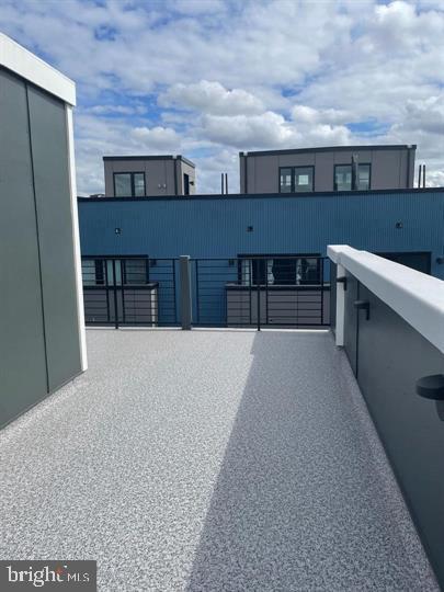 OLDE KENSINGTON - Residential Lease