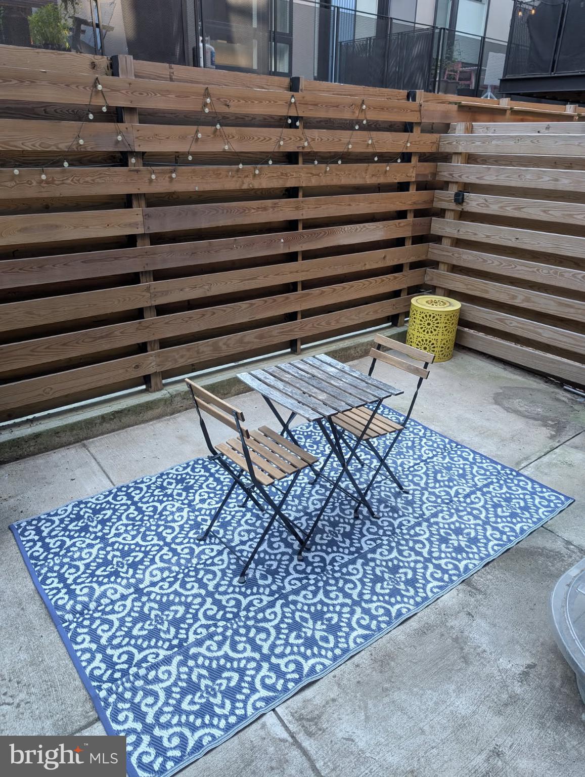 OLDE KENSINGTON - Residential Lease