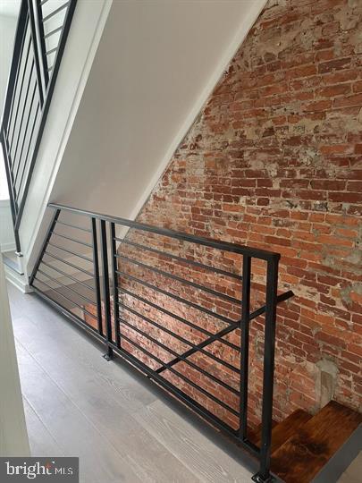 OLDE KENSINGTON - Residential Lease