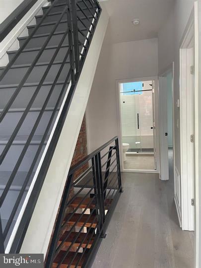 OLDE KENSINGTON - Residential Lease