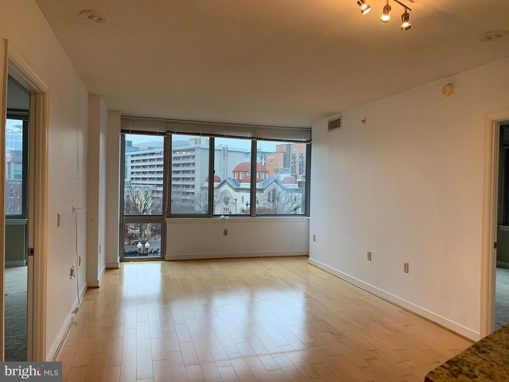 Photo of 555 NW Massachusetts Avenue NW #503, WASHINGTON, DC 20001 (MLS # DCDC2229224)